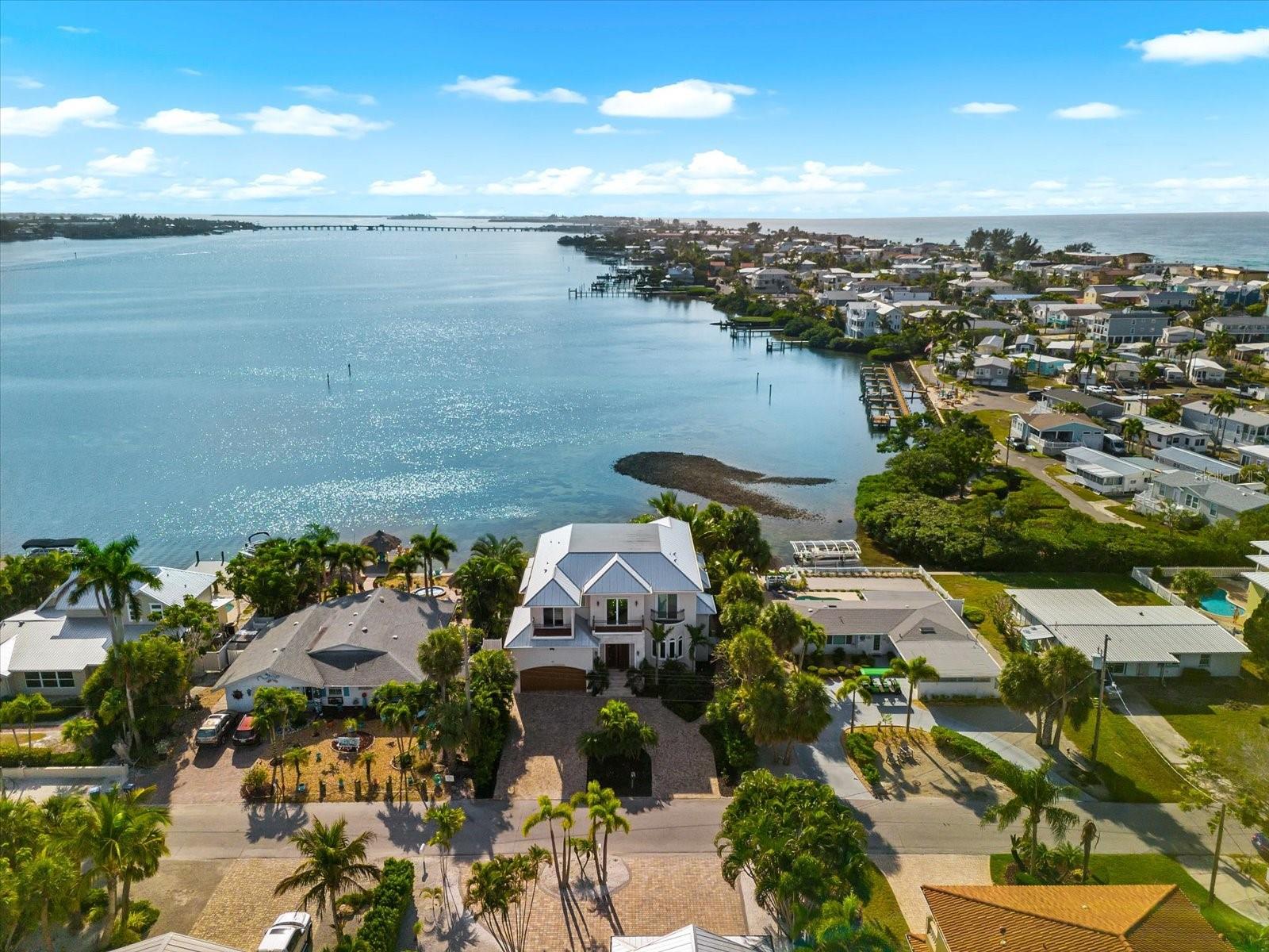 SUNRISE PARK - Residential
