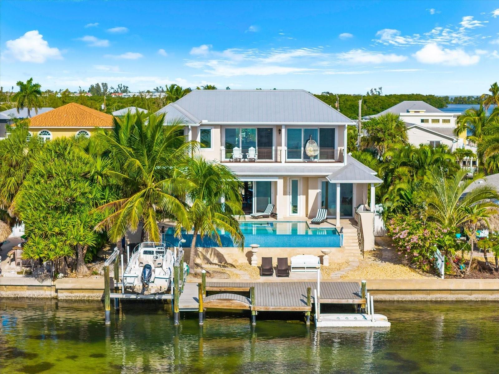 SUNRISE PARK - Residential