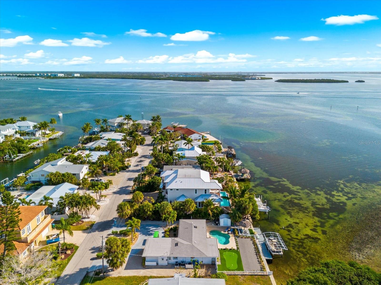 SUNRISE PARK - Residential