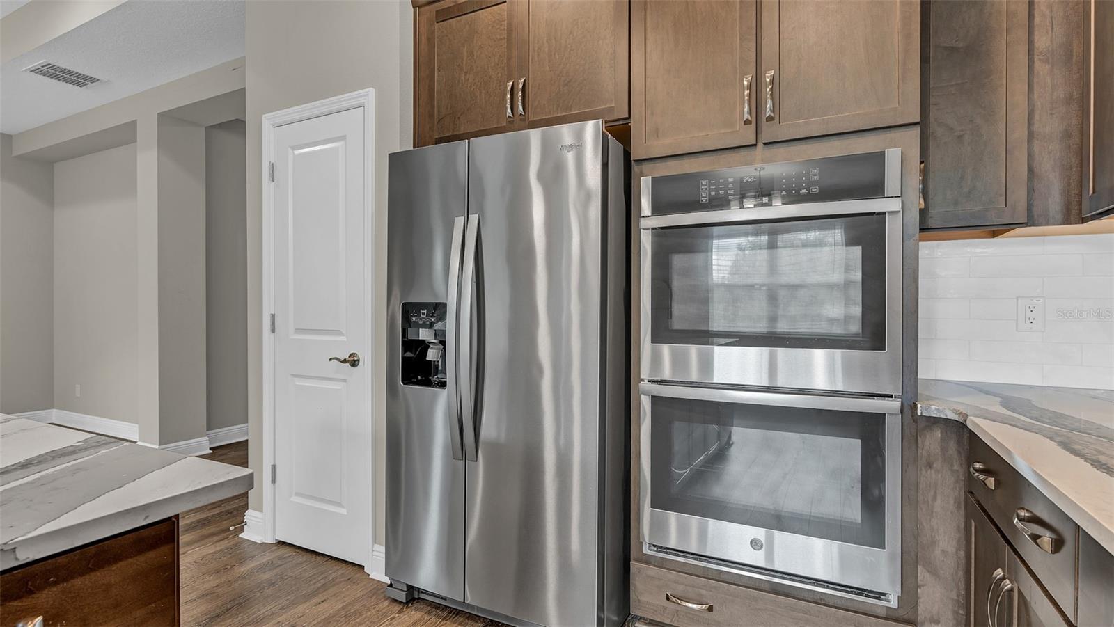 K-BAR RANCH PRCL A - Residential Lease