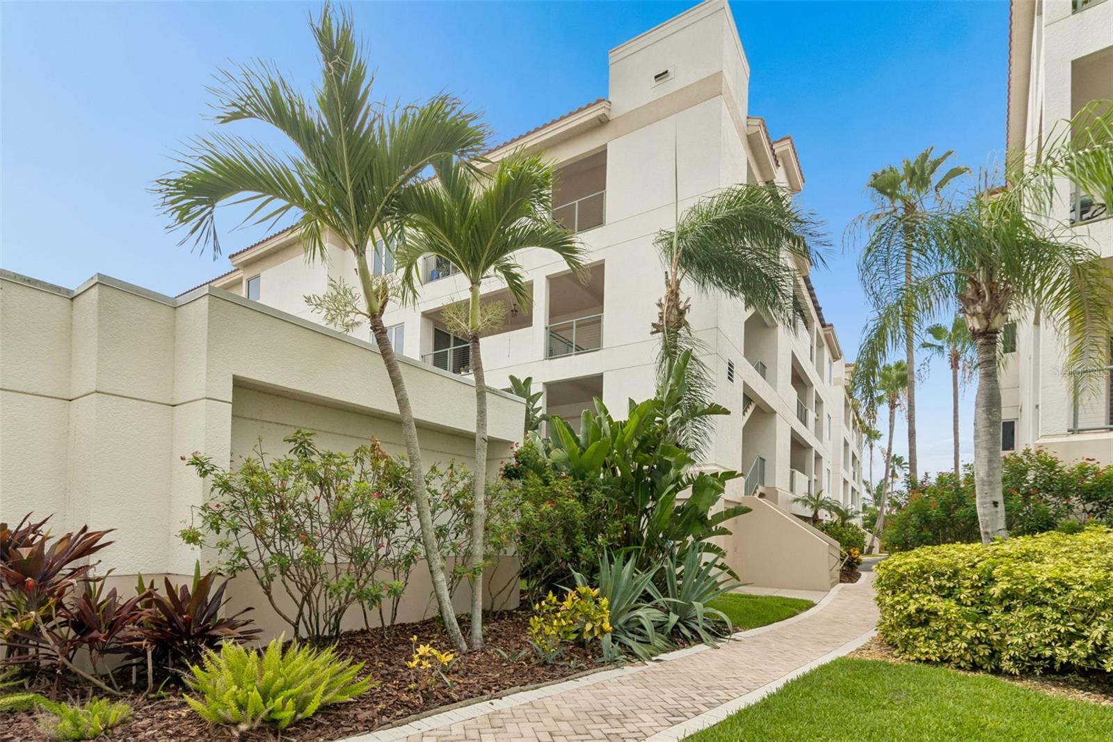 BELLASOL WATERFRONT VILLAS A C - Residential