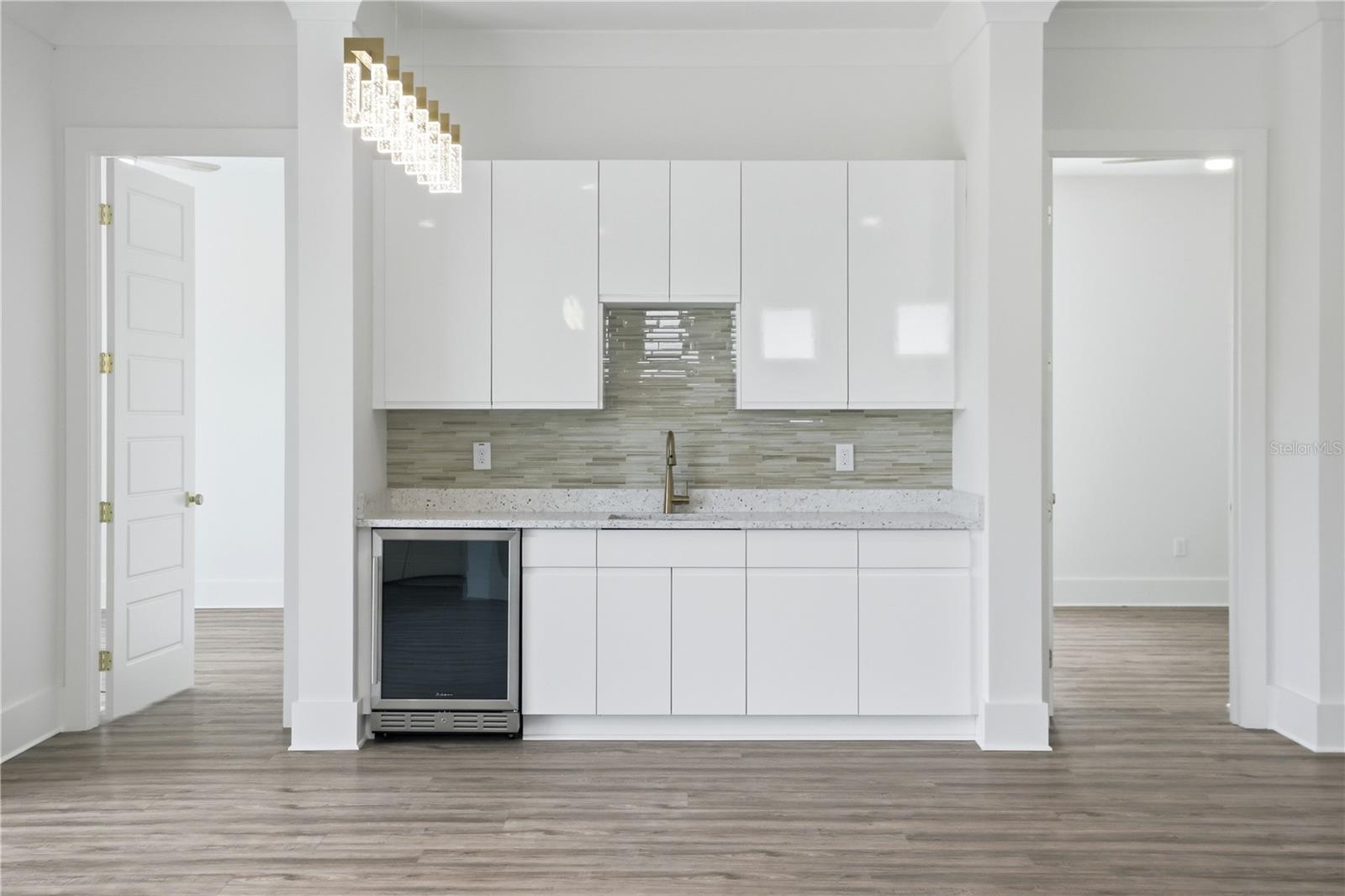 REUNION - Residential