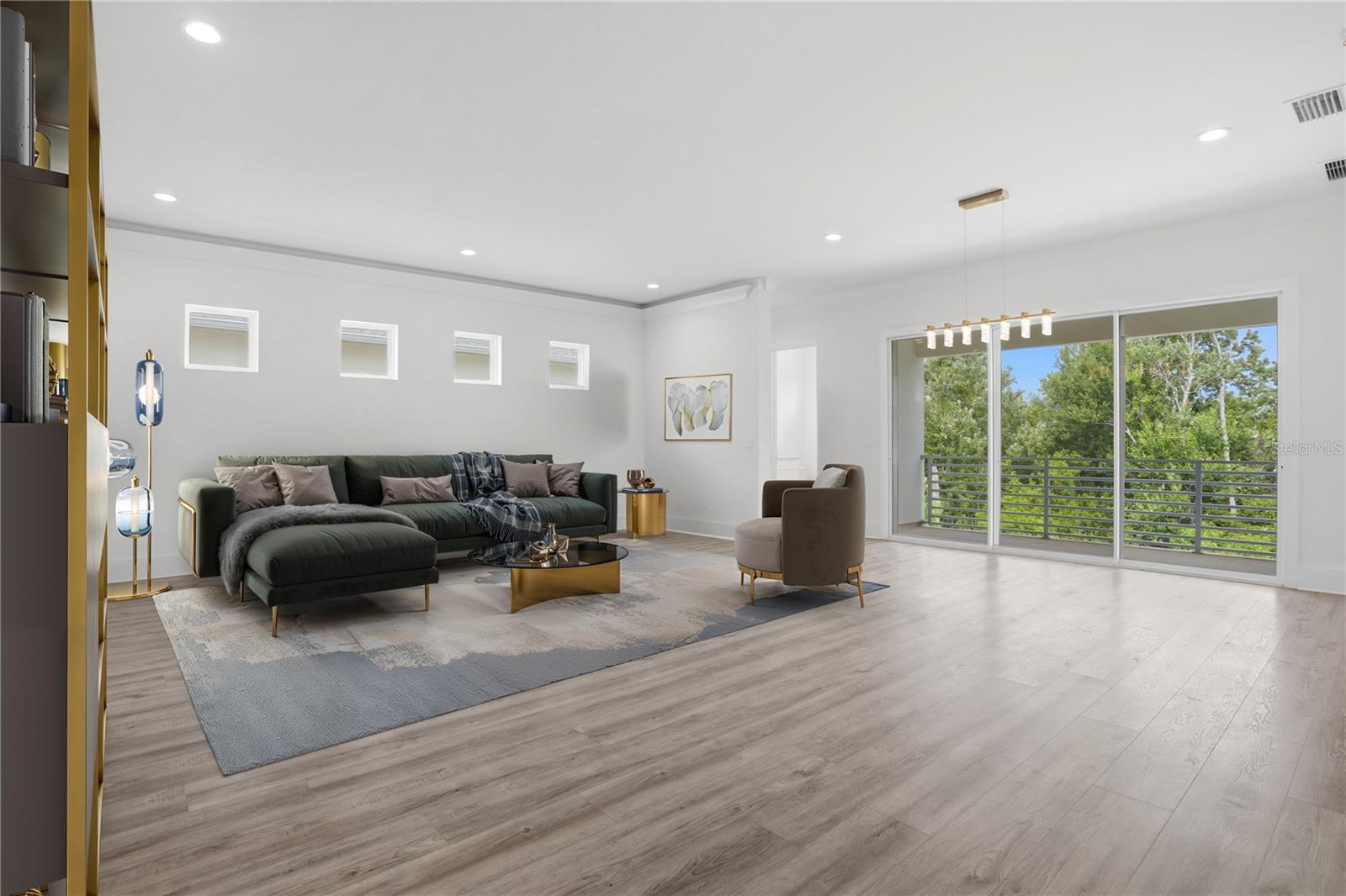 REUNION - Residential