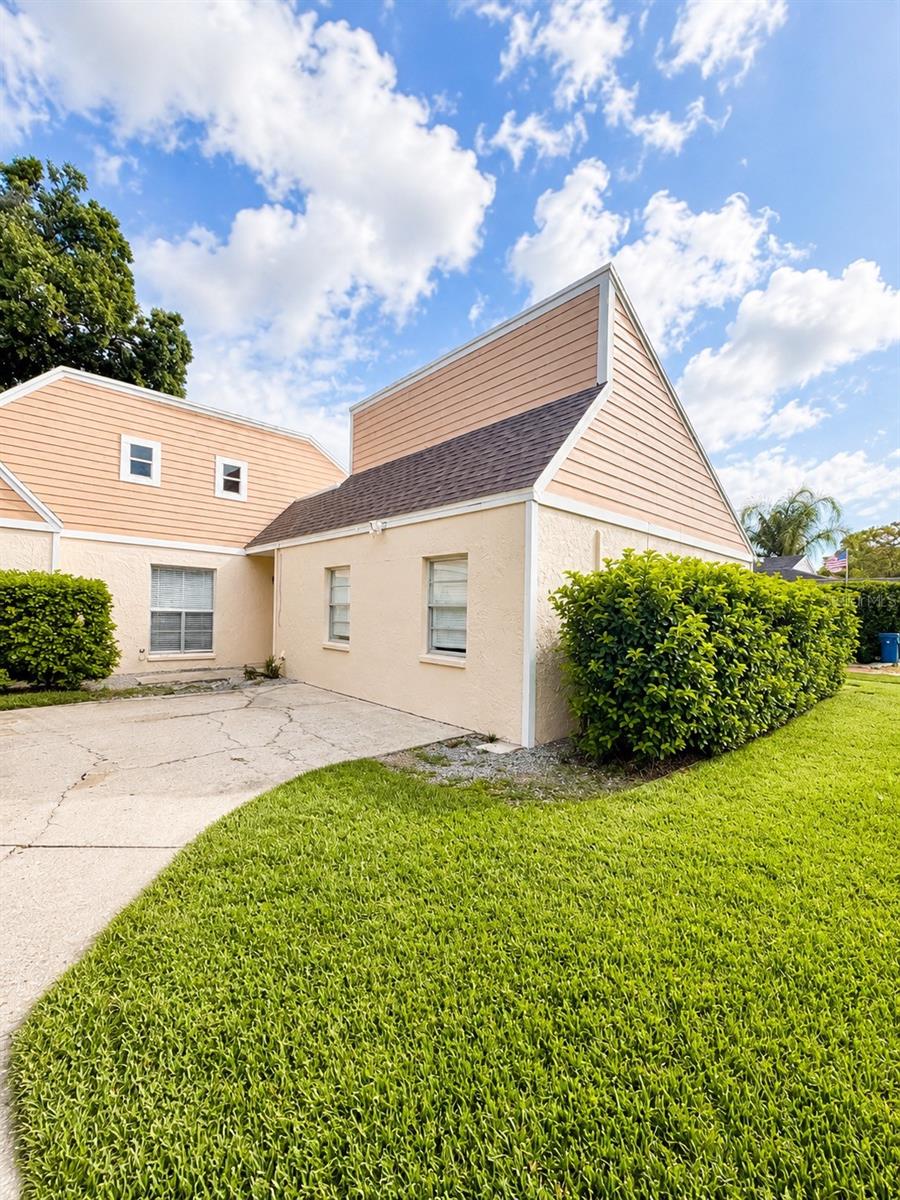 Beautiful 3-bedroom, 2-bathroom home in Lutz. Featuring a spacious floor plan, bright living areas, and a private backyard perfect for entertaining or relaxing. Conveniently located near shopping, dinning, schools, and mayor highways with easy access to Tampa. A wonderful opportunity to own a well maintained home in a great location . Schedule your showing today.