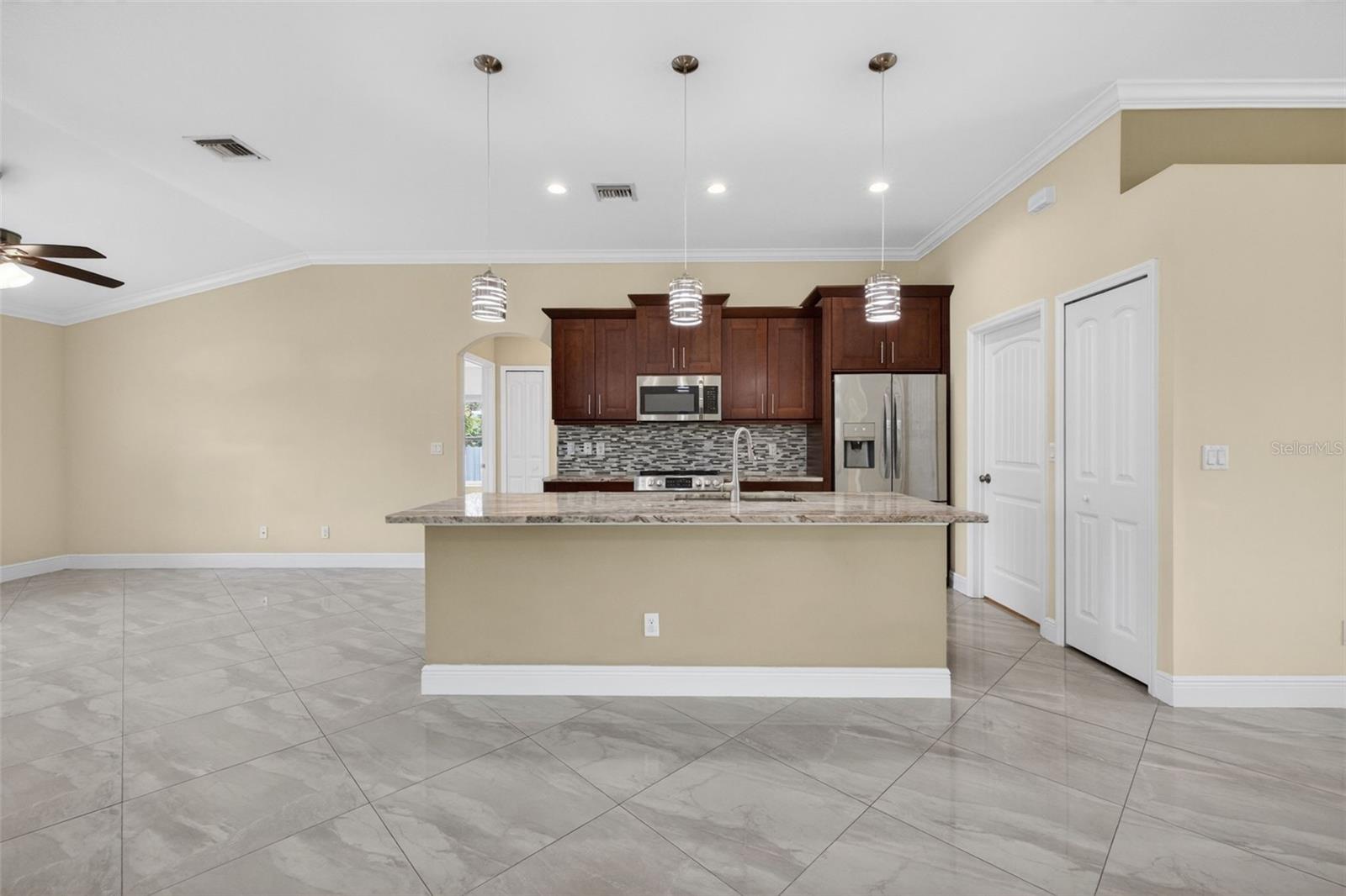 PORT ST LUCIE SEC 30 - Residential