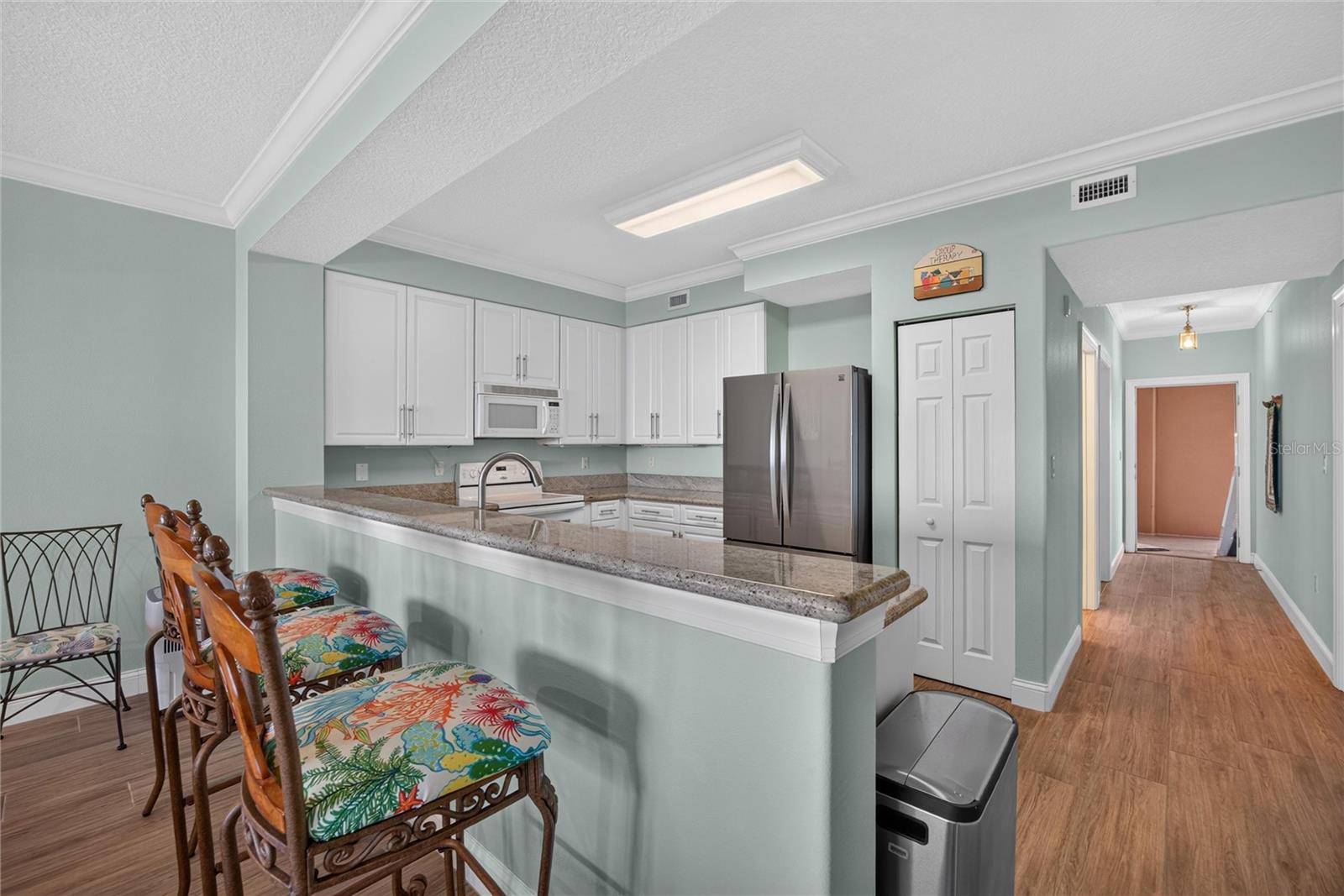 SURF CLUB III CONDOMINIUM - Residential