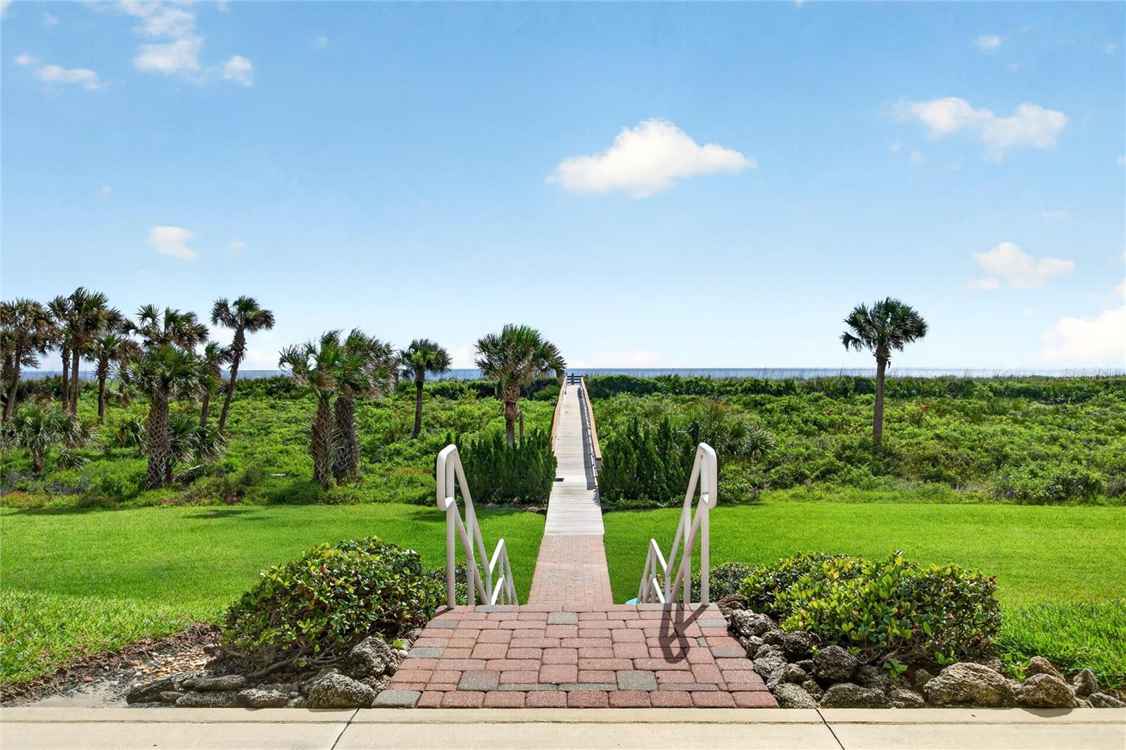 SURF CLUB III CONDOMINIUM - Residential