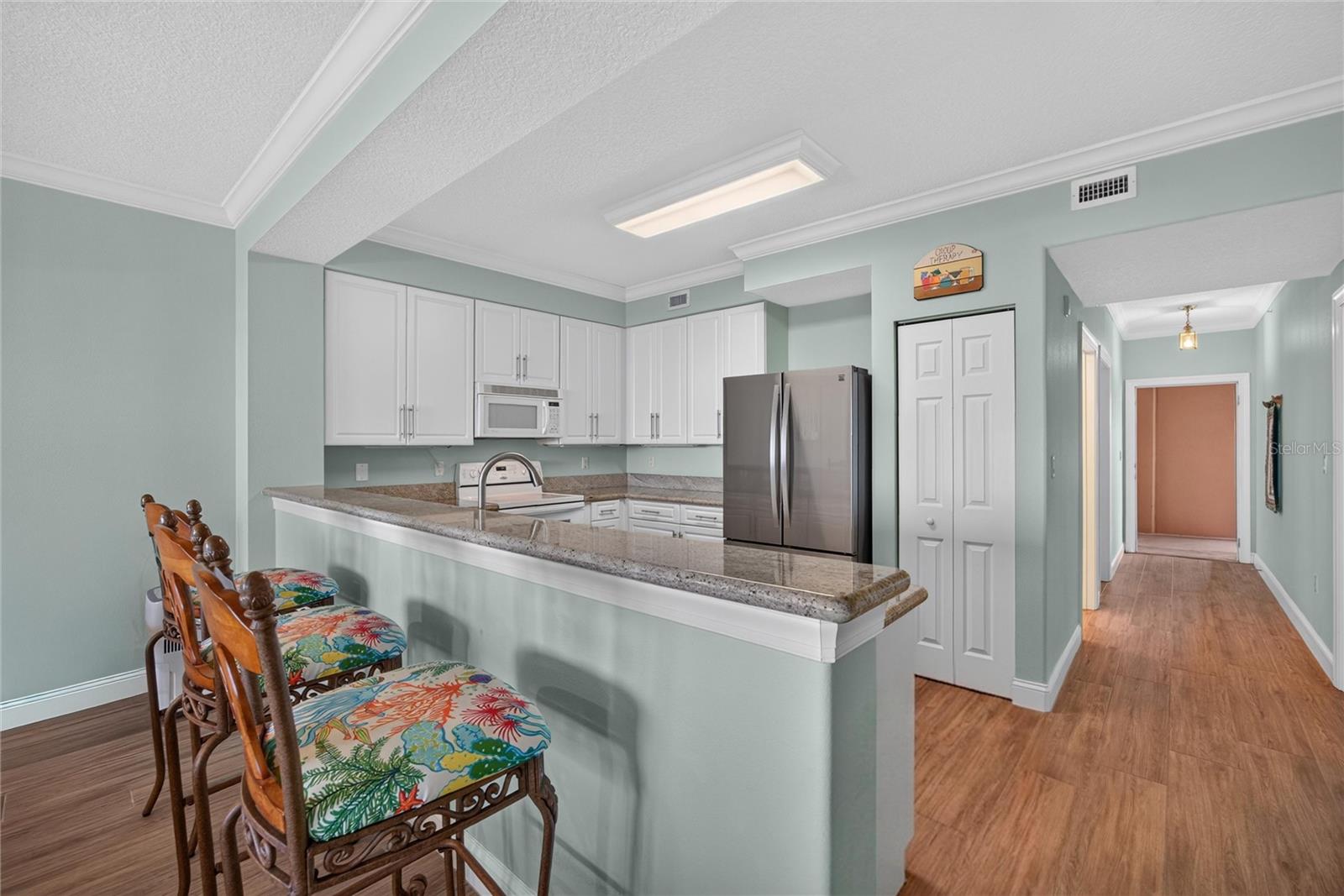 SURF CLUB III CONDOMINIUM - Residential