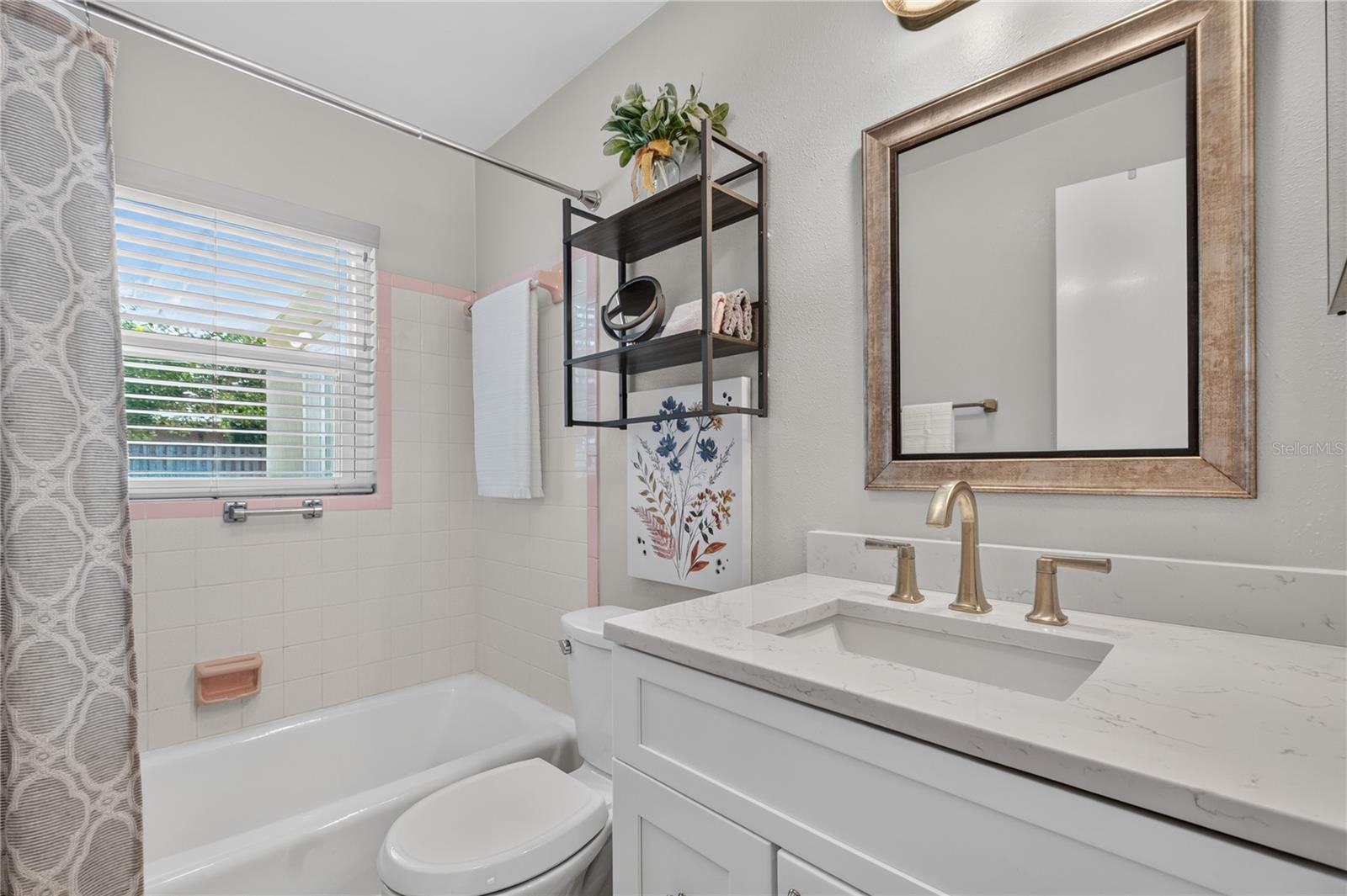 WOODMONT PARK ESTATES 1ST ADD - Residential