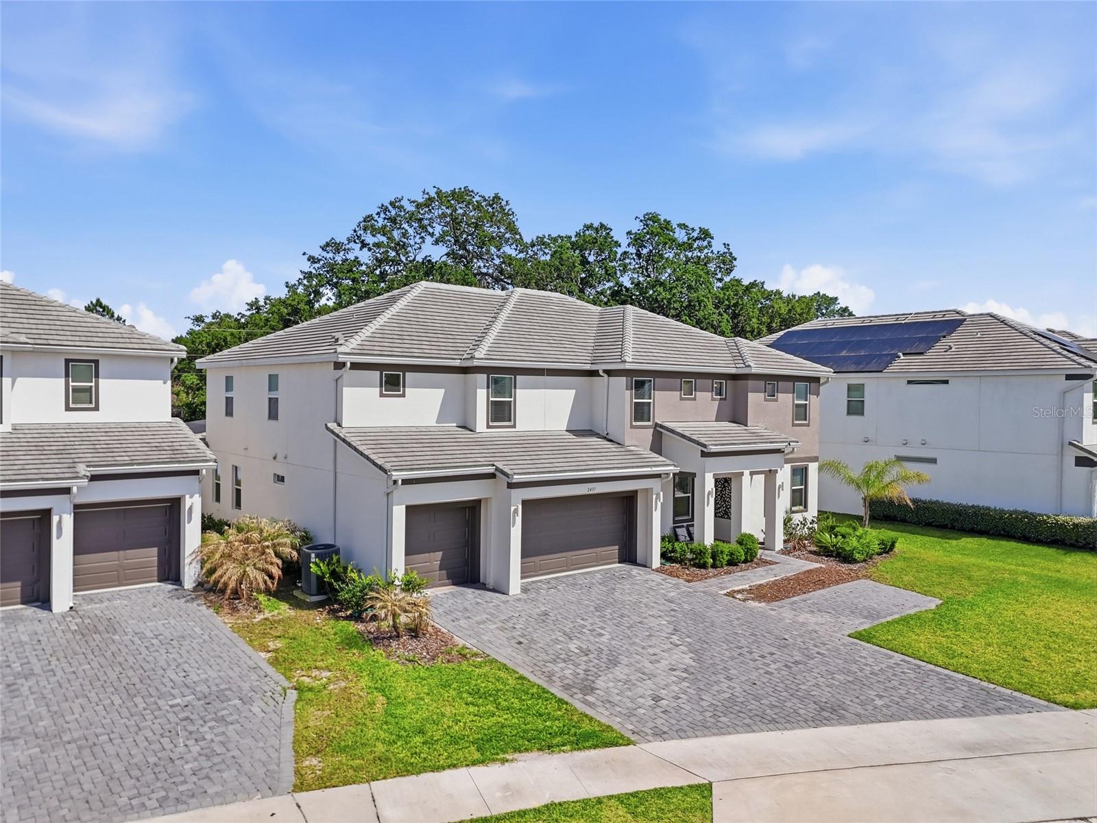 VERANDA PALMS PH 2B2-2C - Residential