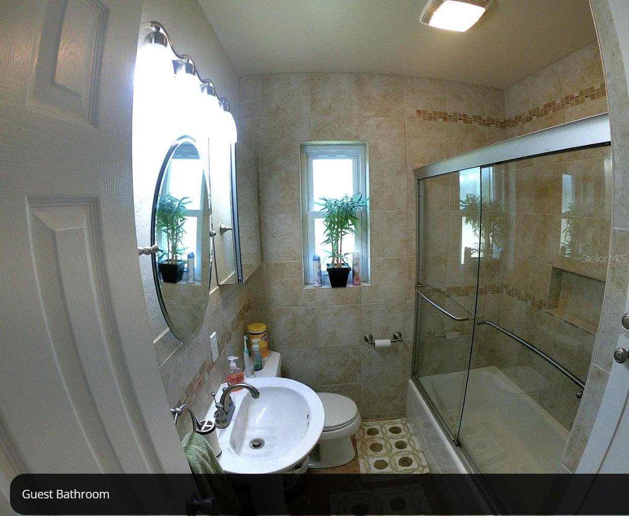 ORLANDO IMPROV CO 01 - Residential