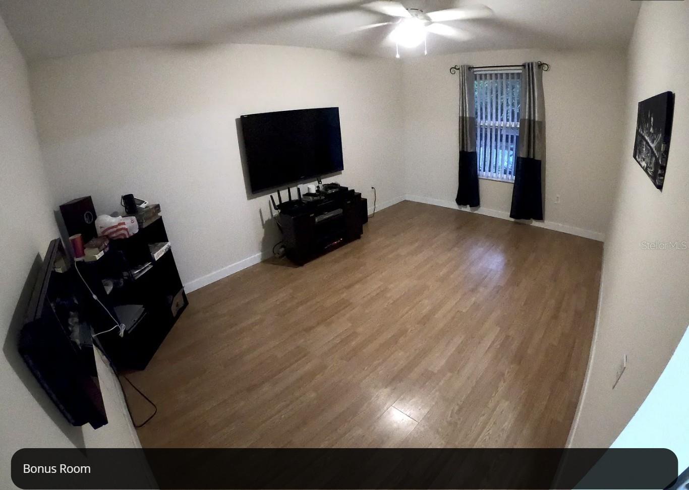 ORLANDO IMPROV CO 01 - Residential