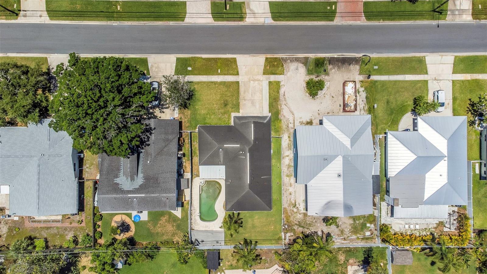 SHORE ACRES BAYOU GRANDE SEC - Residential