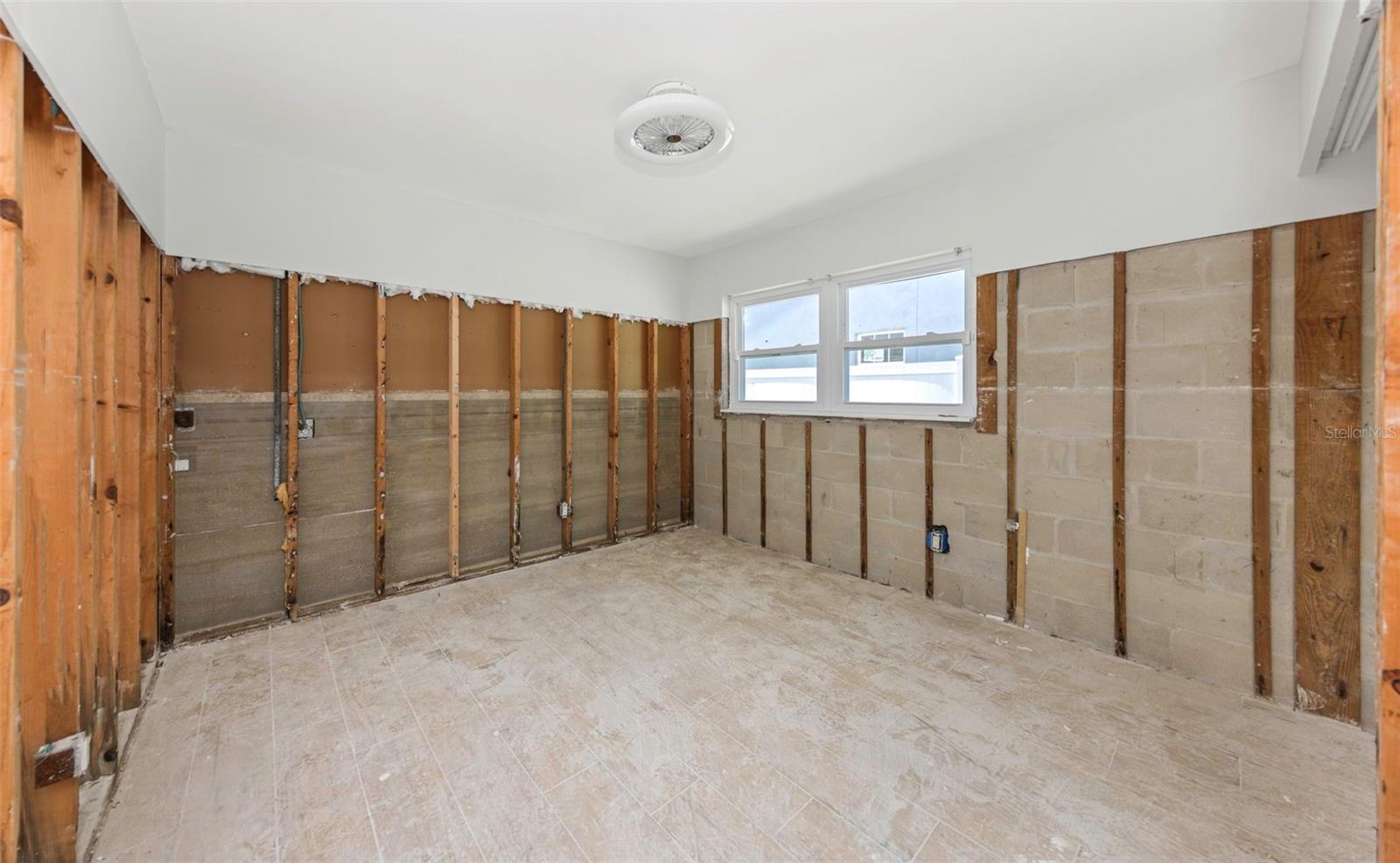 SHORE ACRES BAYOU GRANDE SEC - Residential