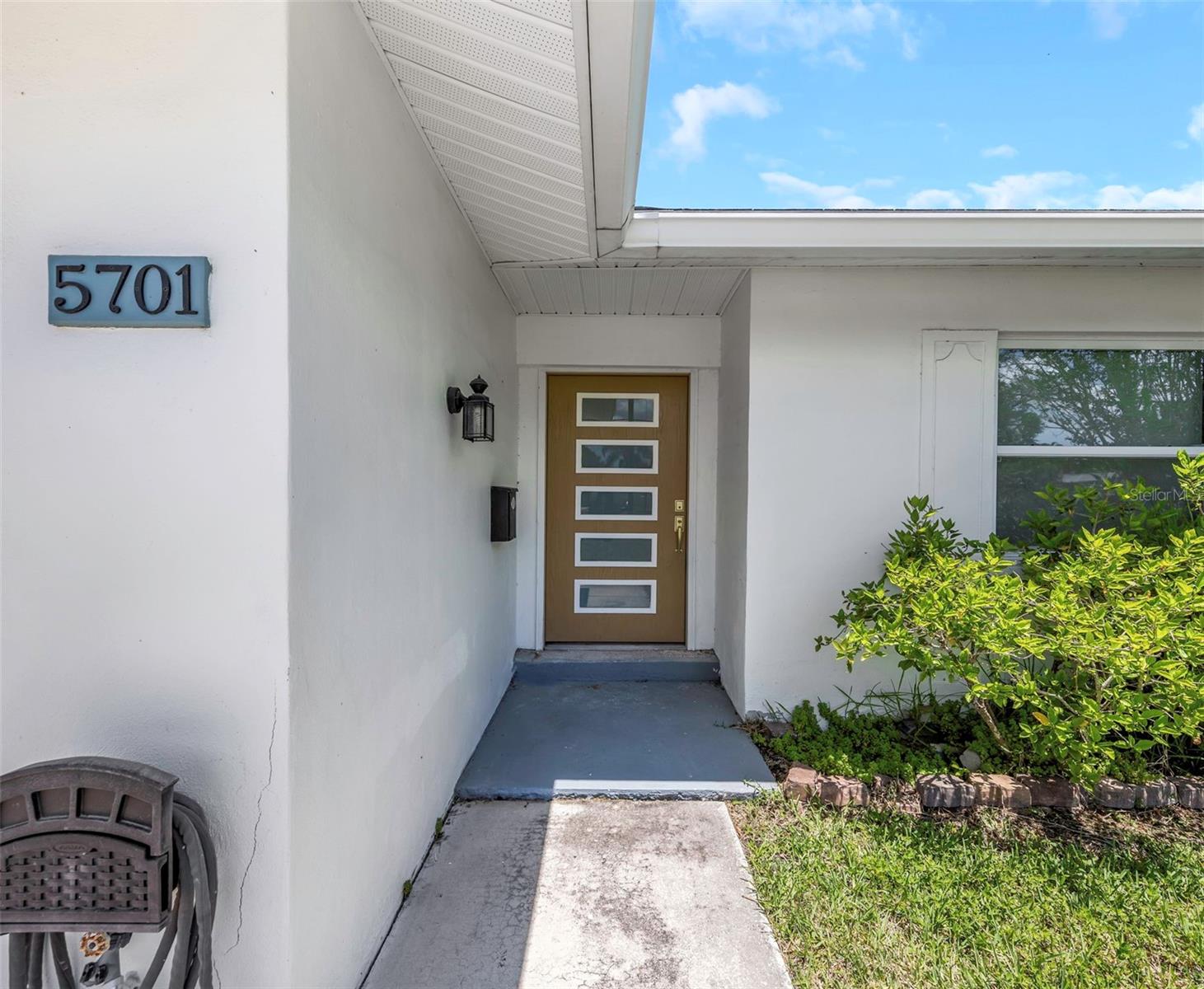 SHORE ACRES BAYOU GRANDE SEC - Residential