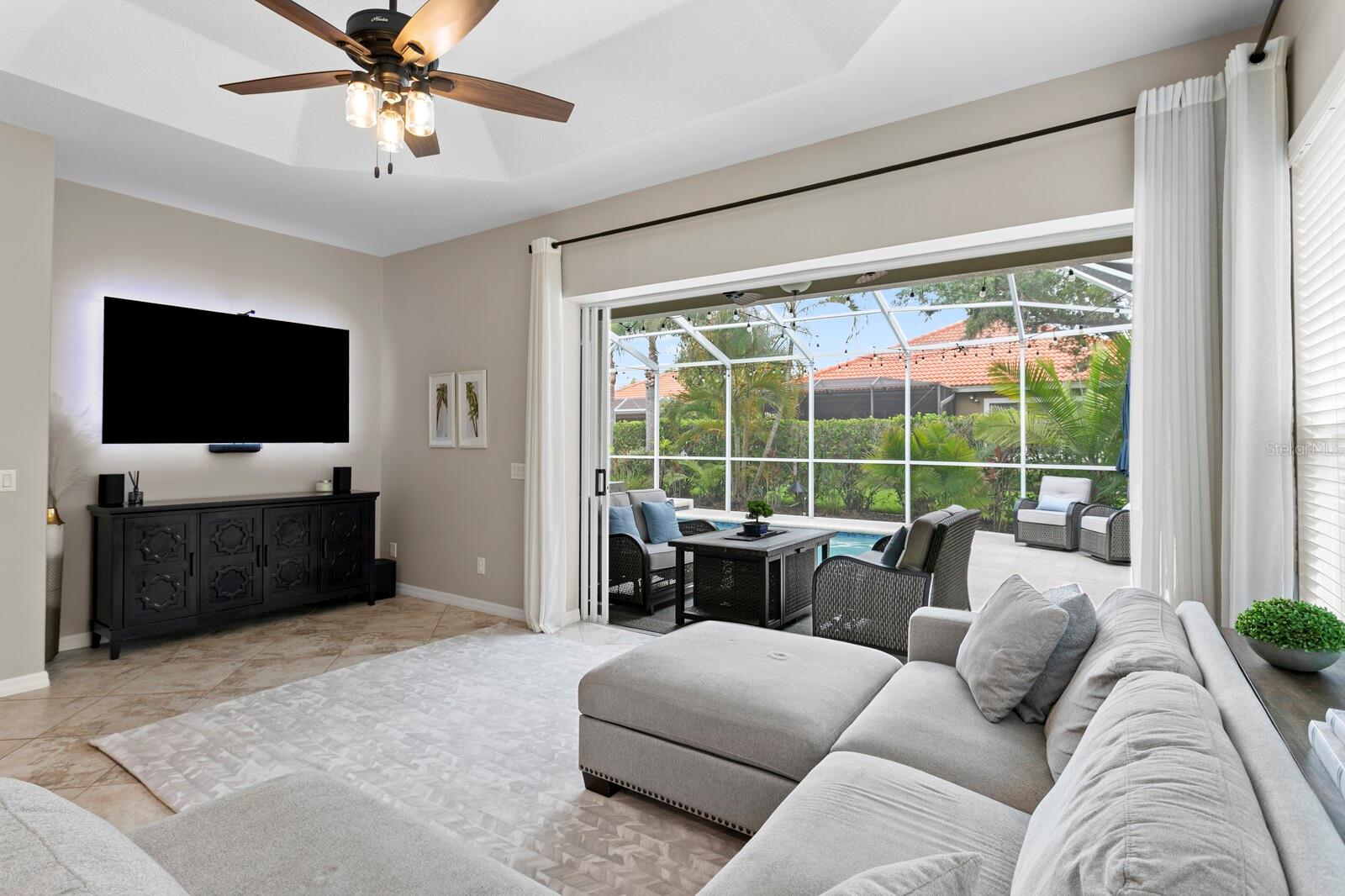 WATERCHASE PH 1 - Residential