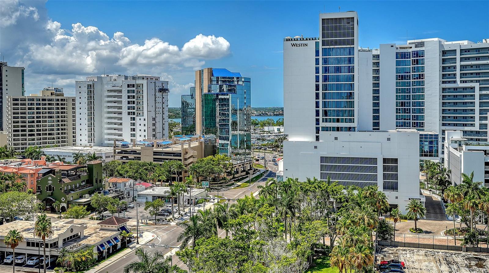BAYSO SARASOTA - Residential