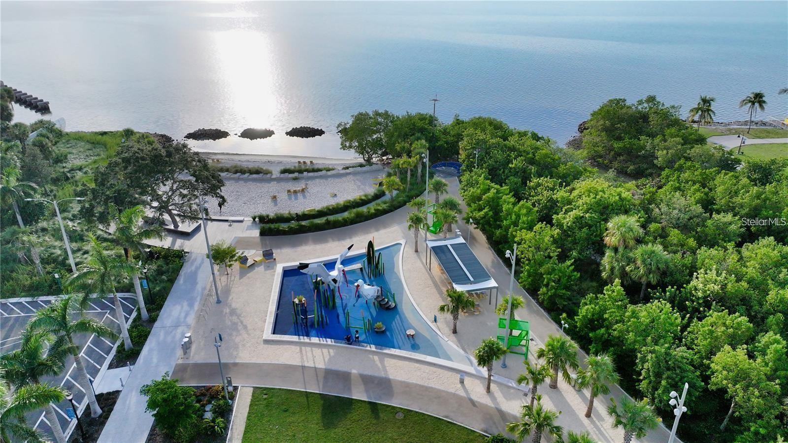 BAYSO SARASOTA - Residential