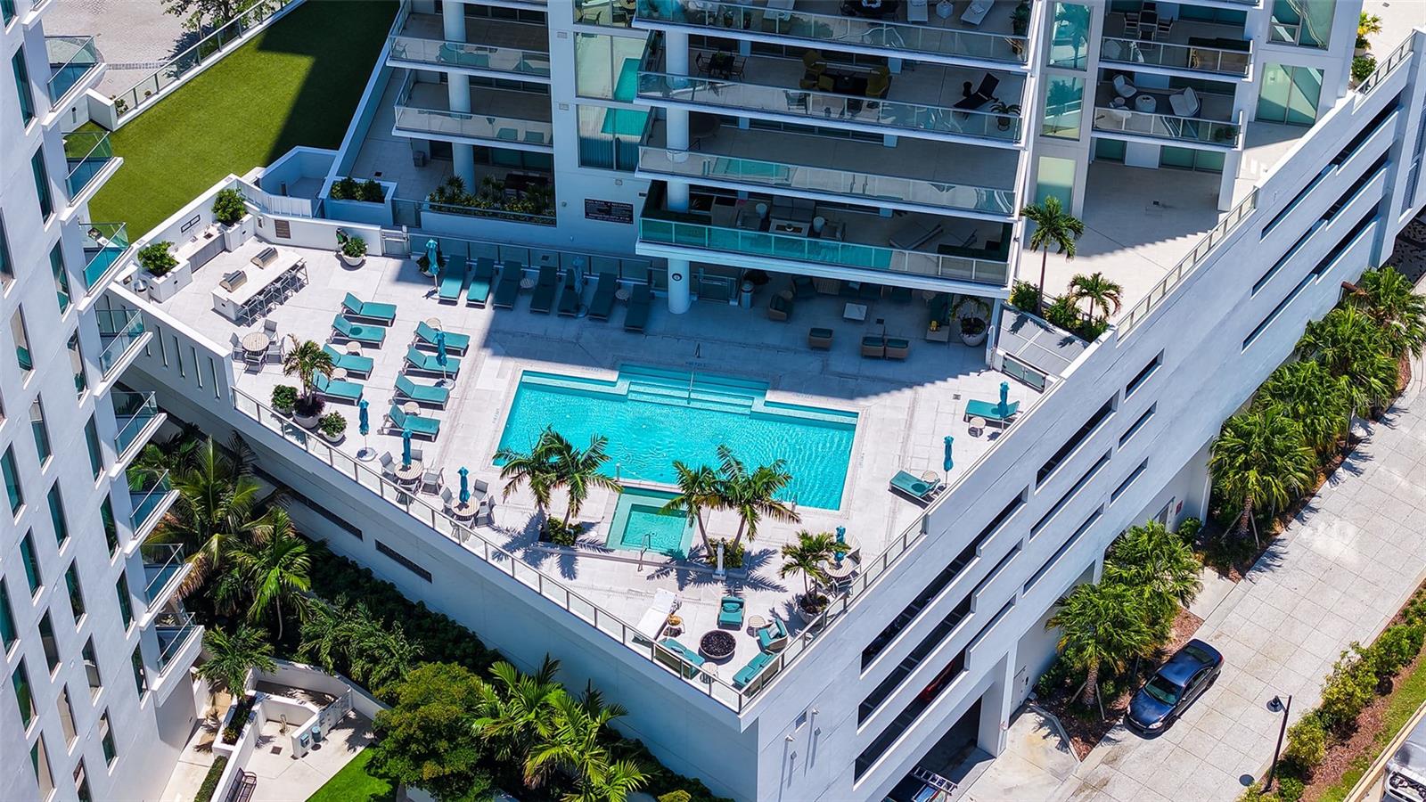 BAYSO SARASOTA - Residential
