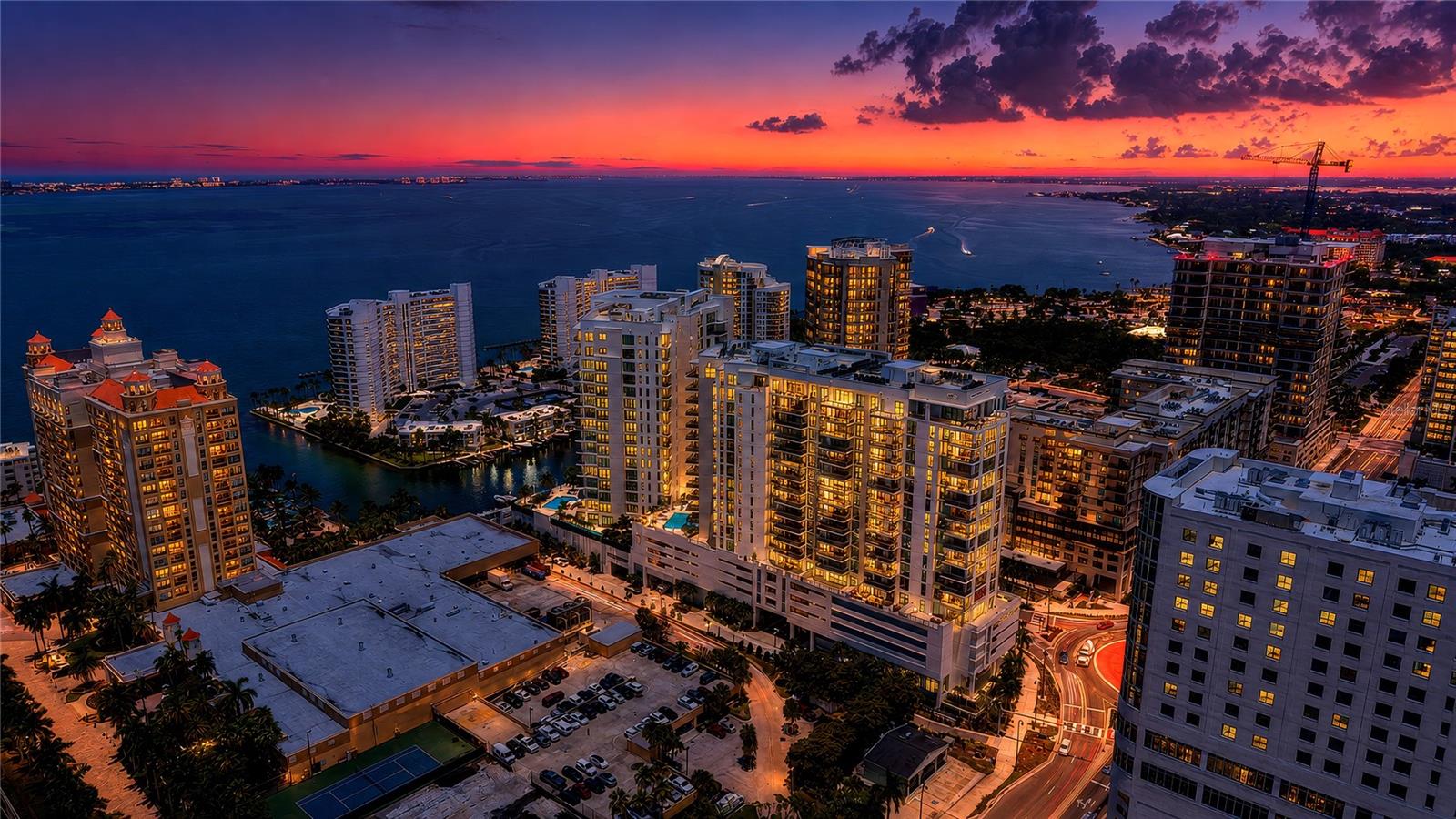 BAYSO SARASOTA - Residential