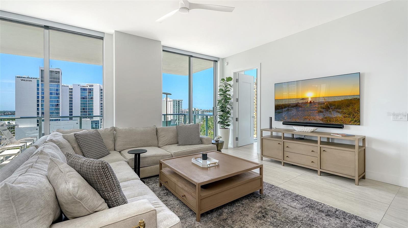 BAYSO SARASOTA - Residential