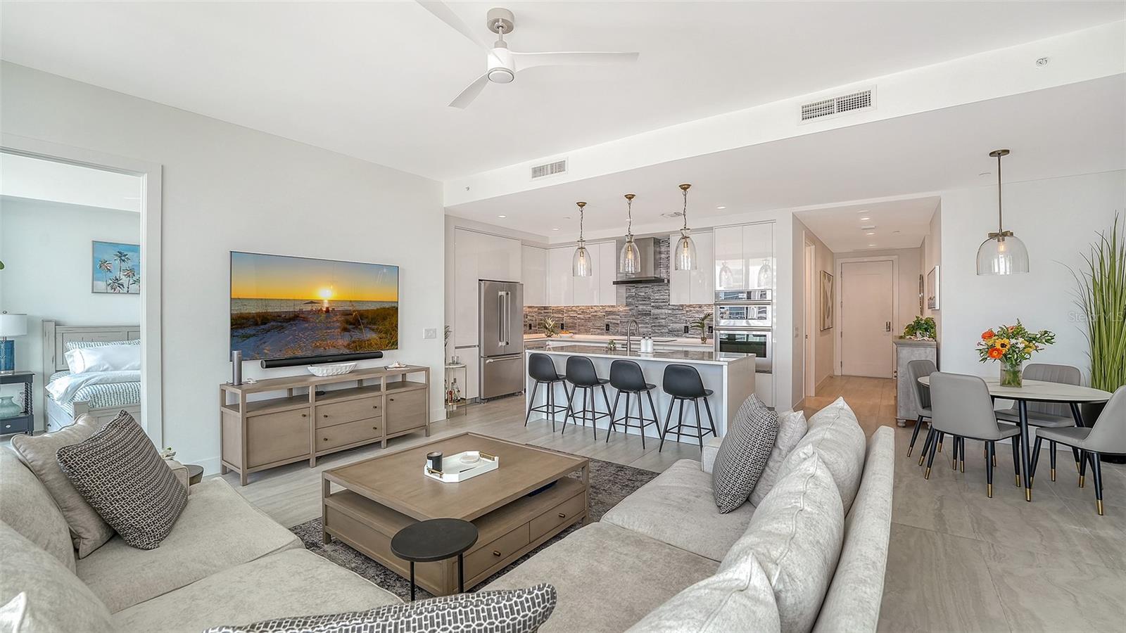 BAYSO SARASOTA - Residential