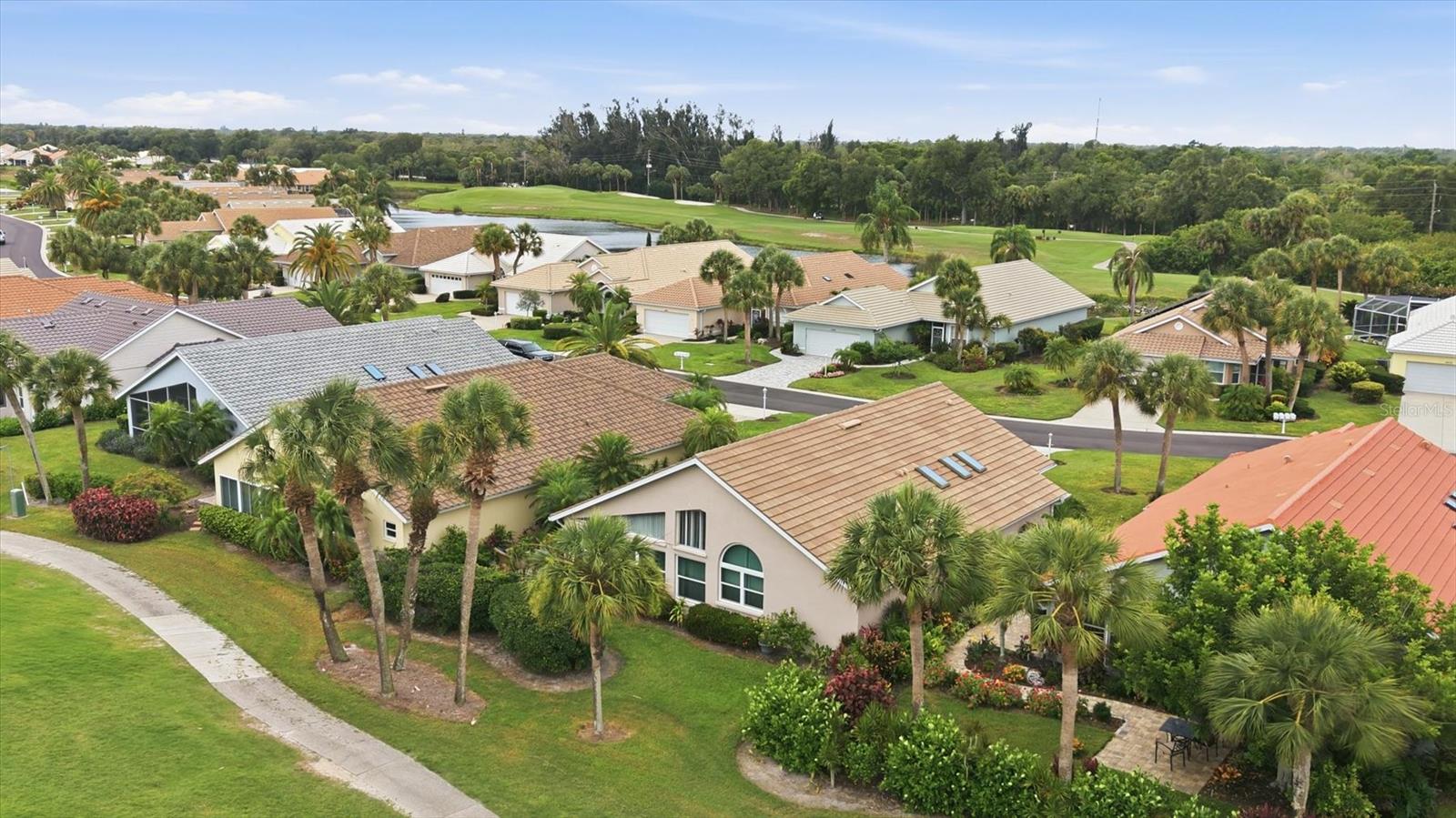TURNBERRY PLACE - Residential