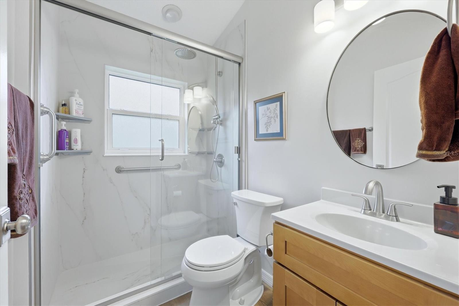 TURNBERRY PLACE - Residential