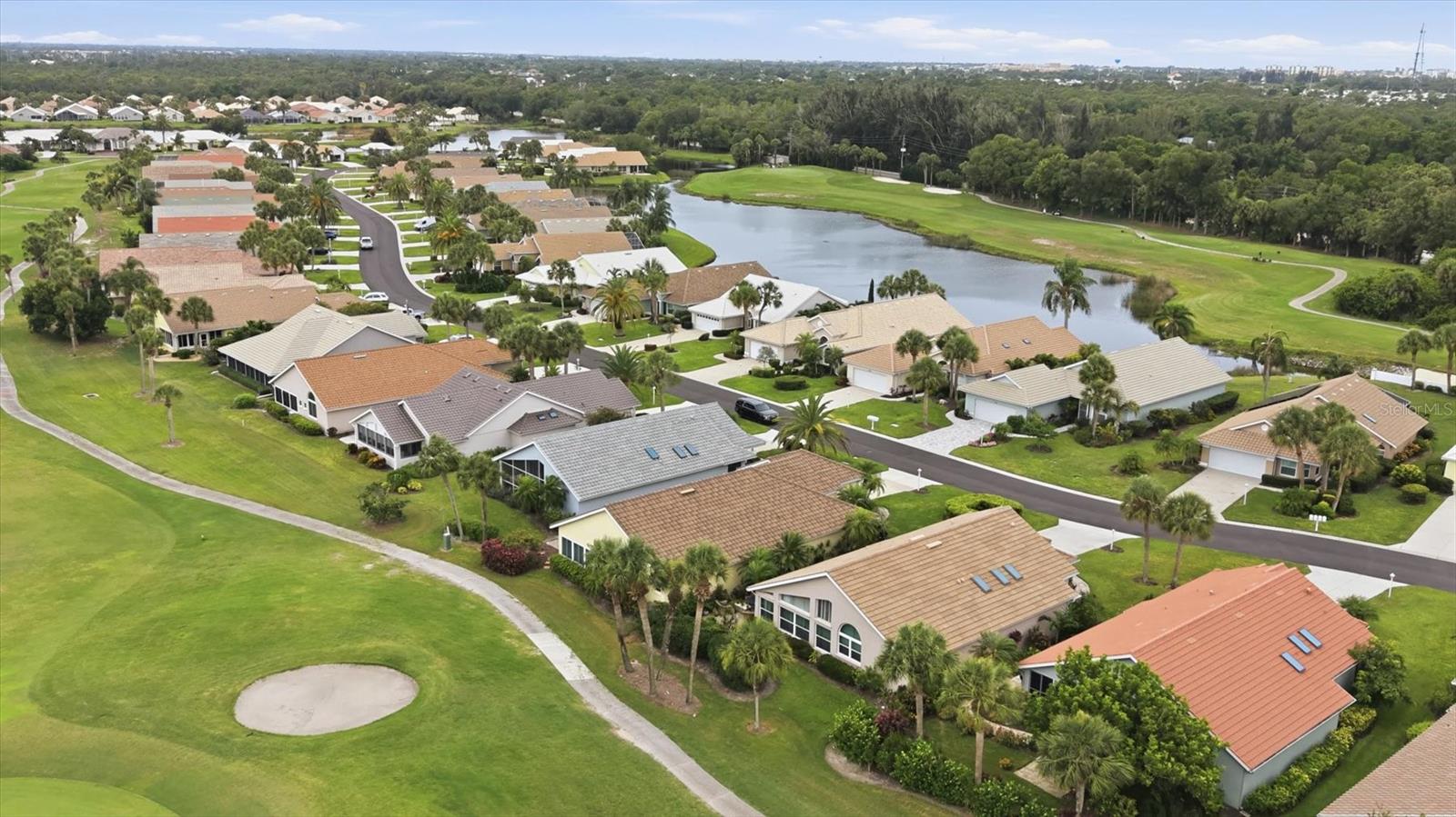 TURNBERRY PLACE - Residential