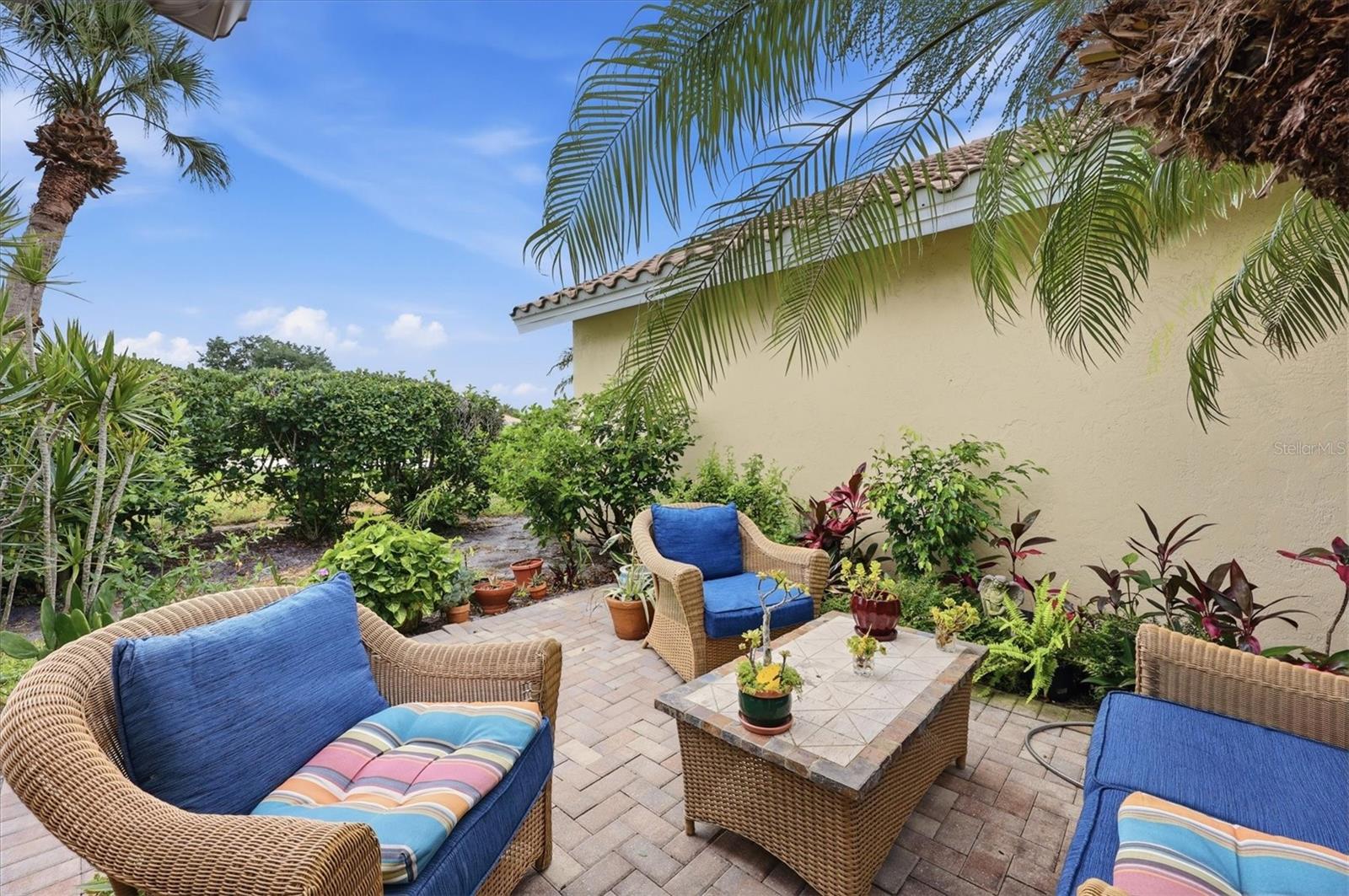 TURNBERRY PLACE - Residential