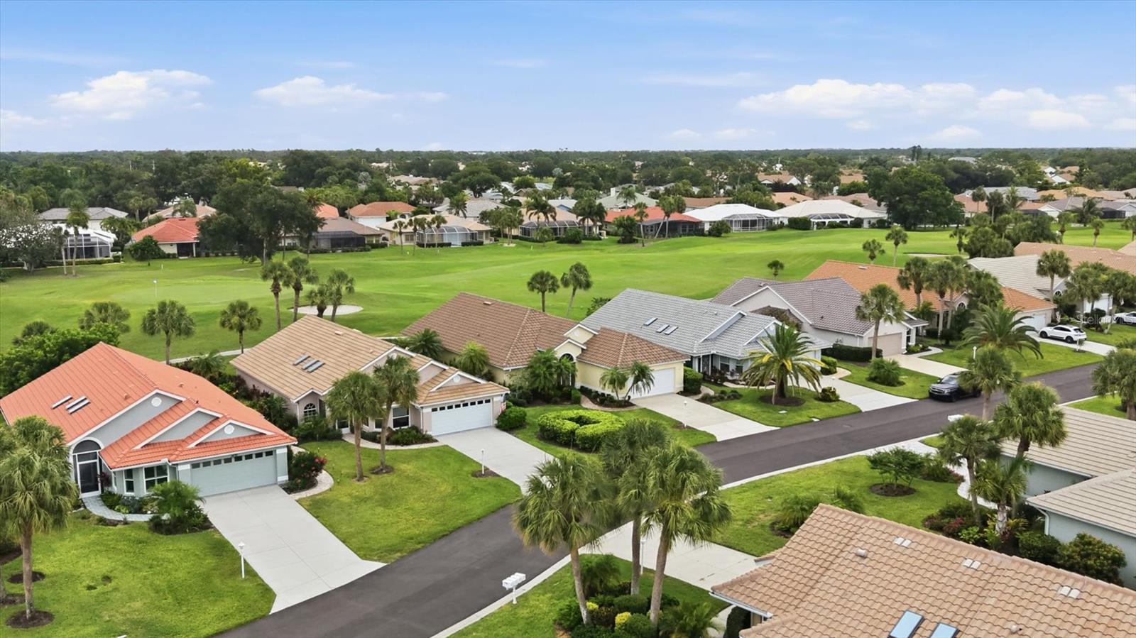 TURNBERRY PLACE - Residential