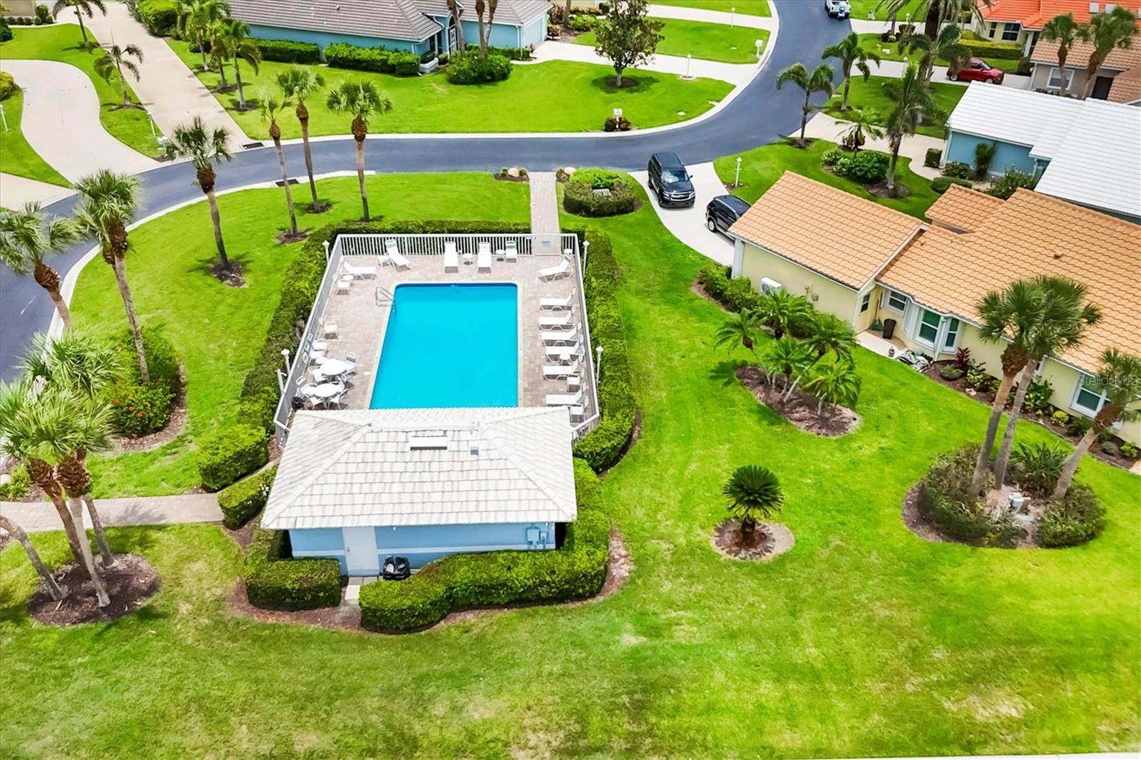TURNBERRY PLACE - Residential