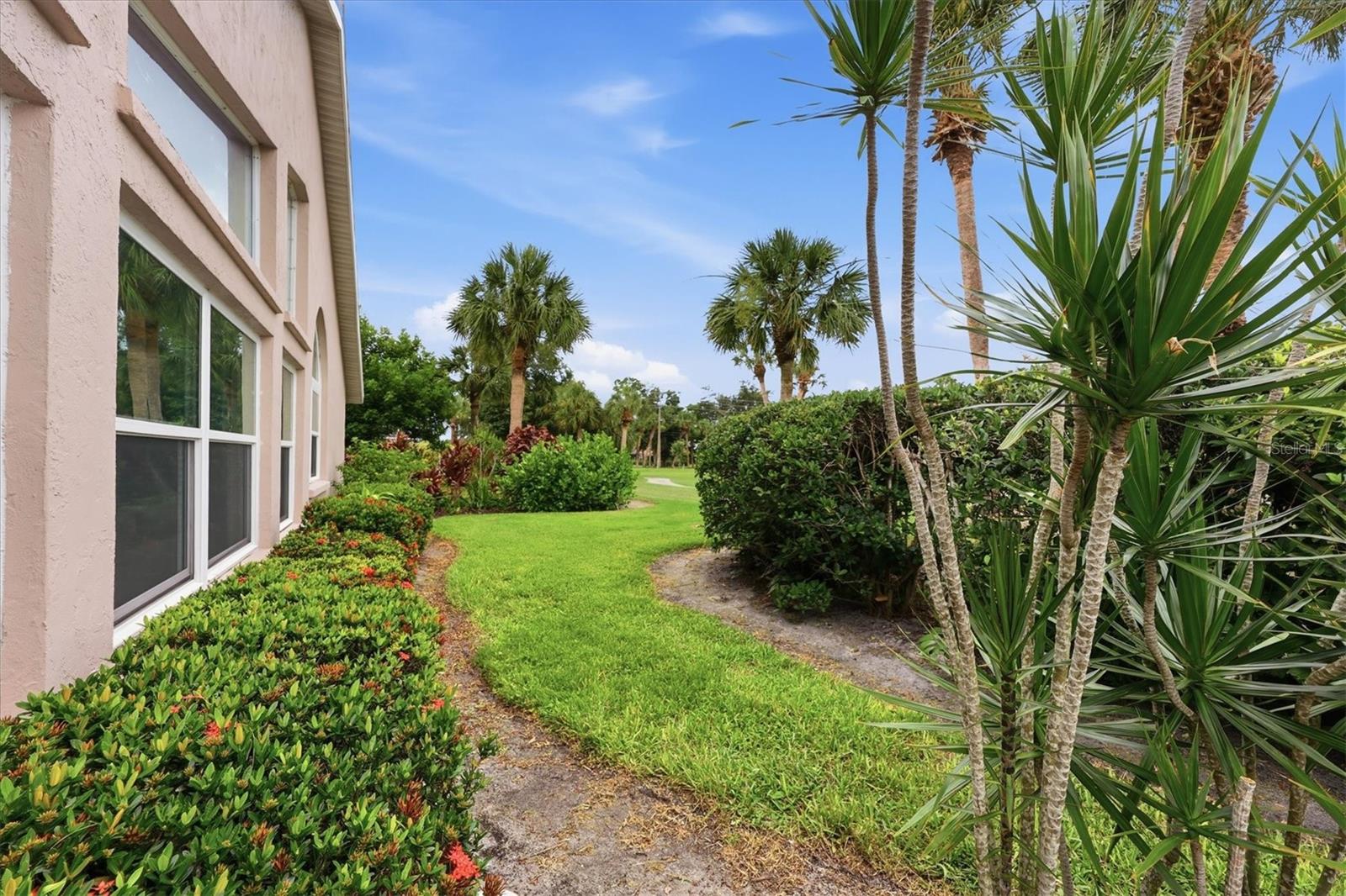 TURNBERRY PLACE - Residential