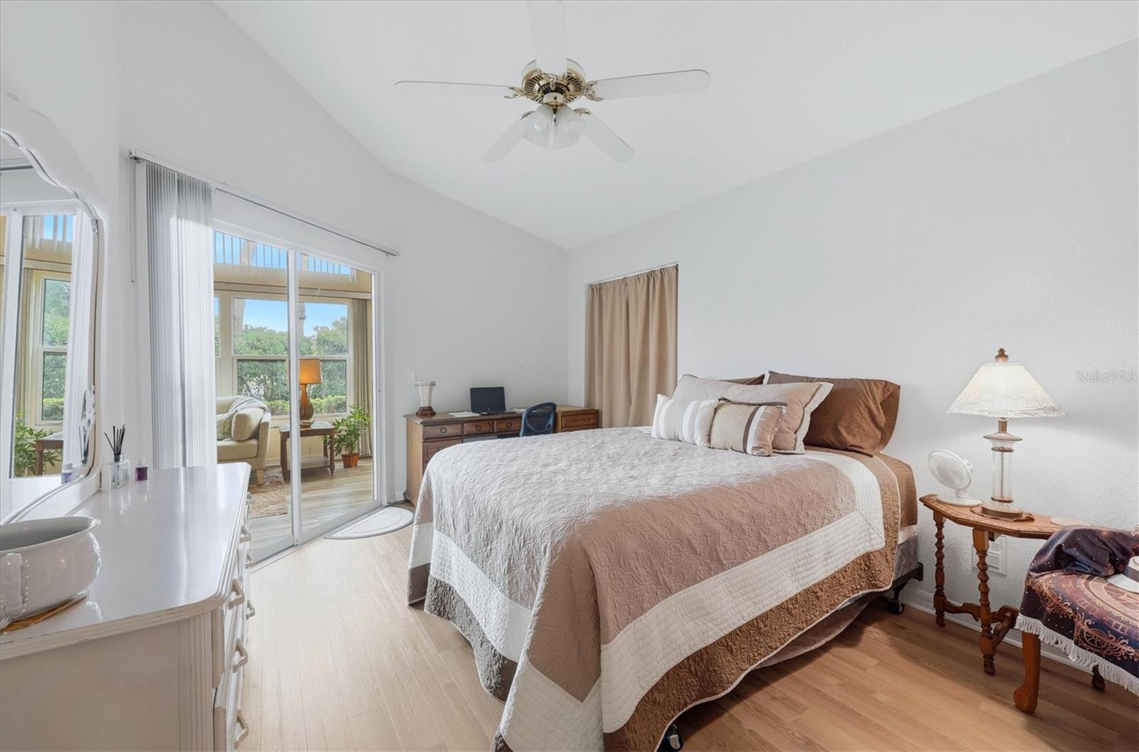 TURNBERRY PLACE - Residential