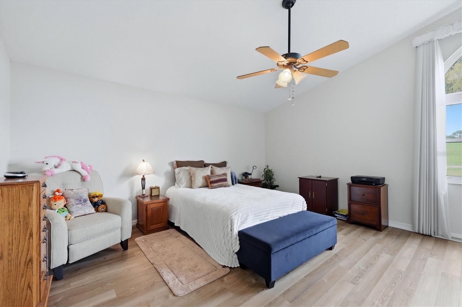 TURNBERRY PLACE - Residential
