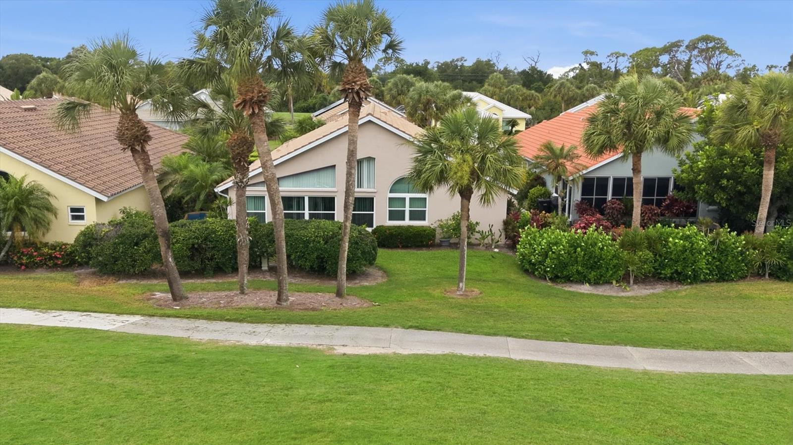 TURNBERRY PLACE - Residential