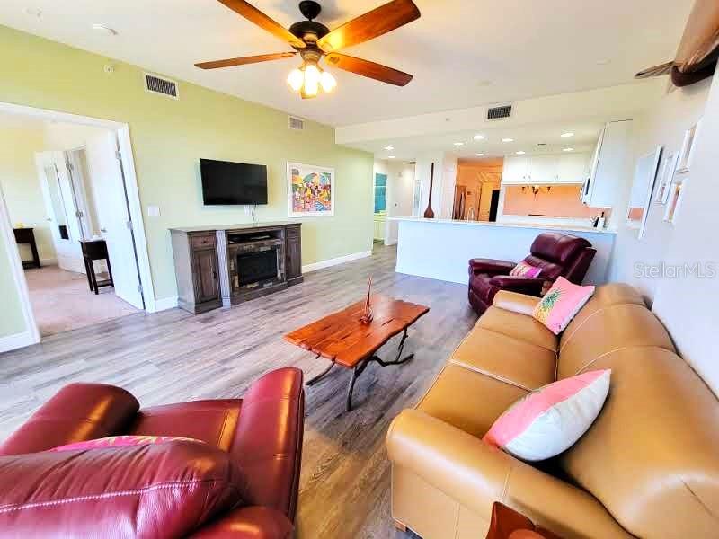 SEMINOLE ISLE CONDO - Residential Lease