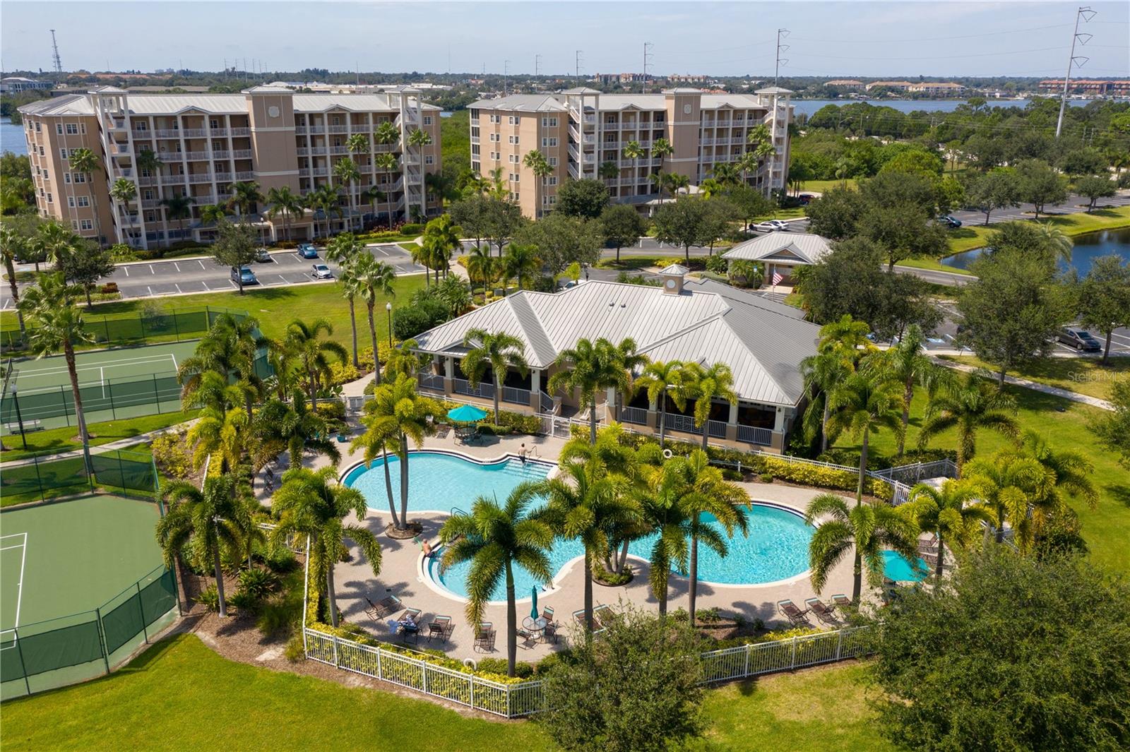 SEMINOLE ISLE CONDO - Residential Lease