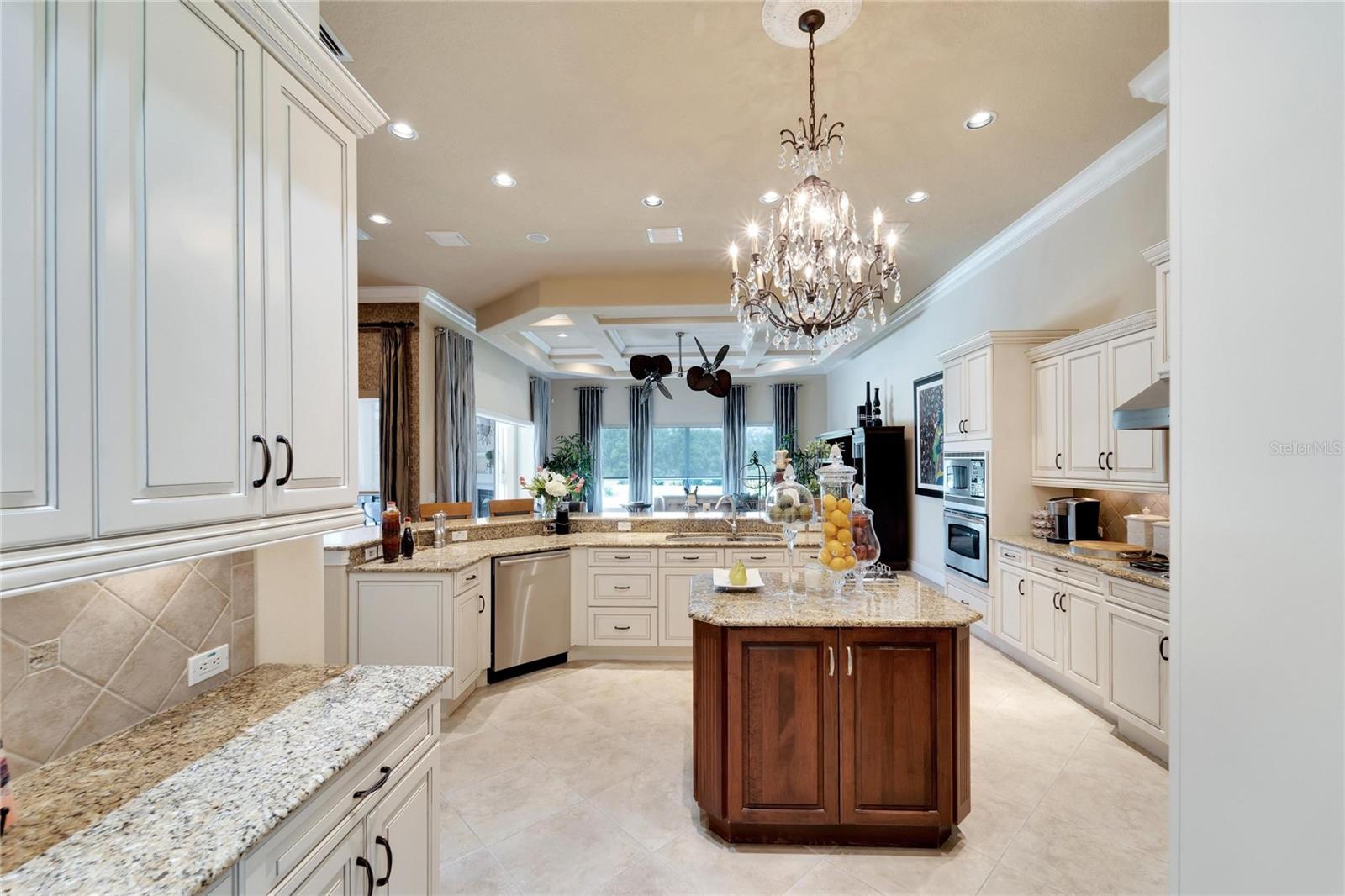 FISHHAWK RANCH - Residential