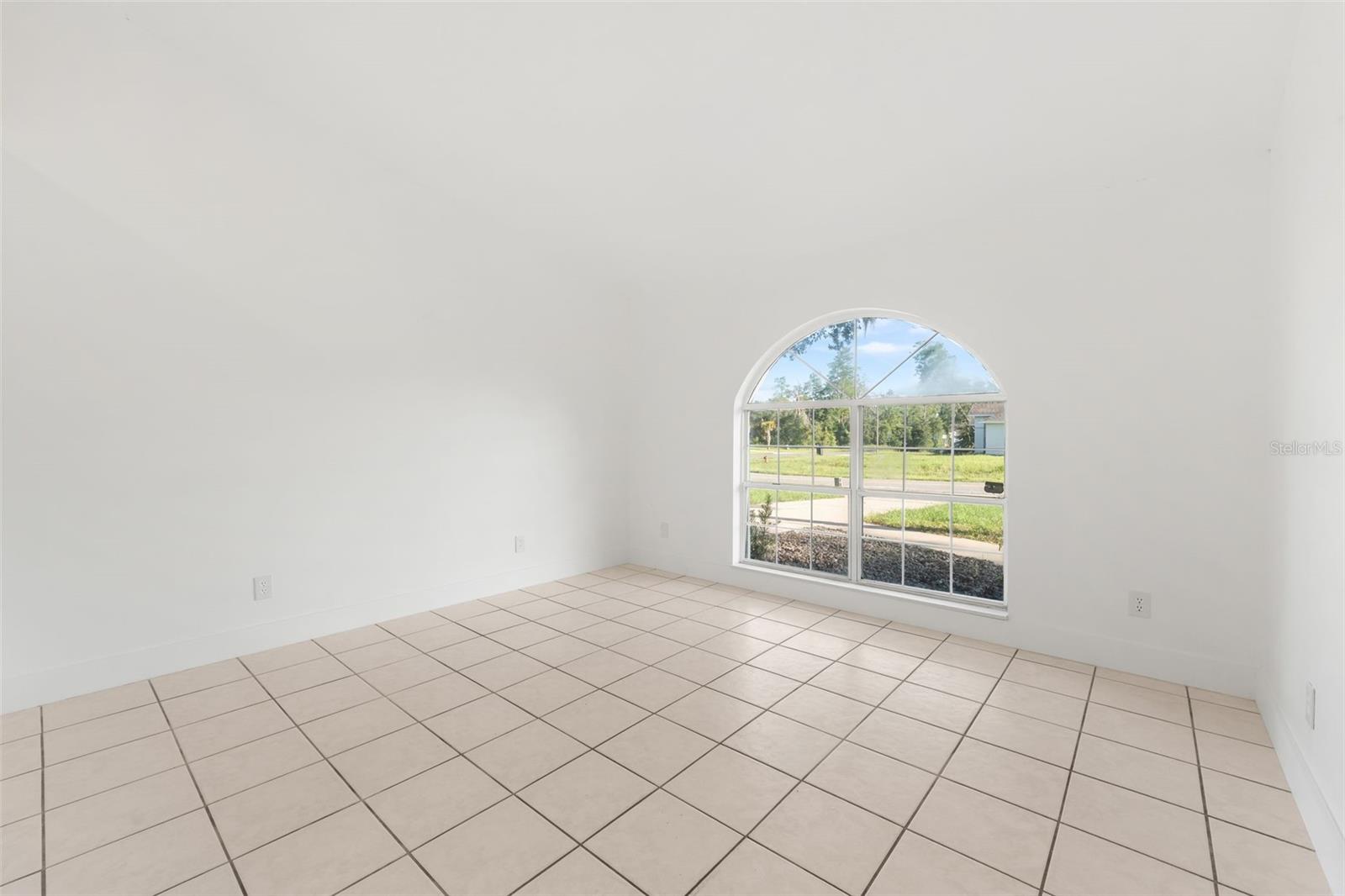 MARION OAKS - Residential