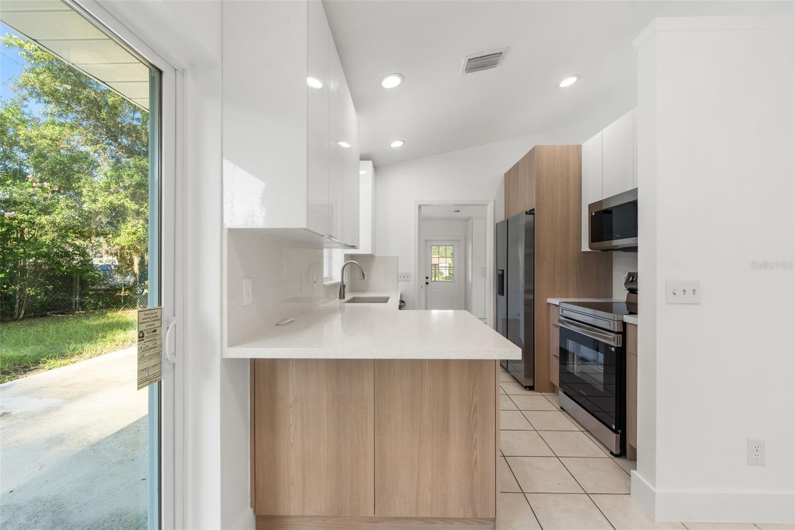MARION OAKS - Residential