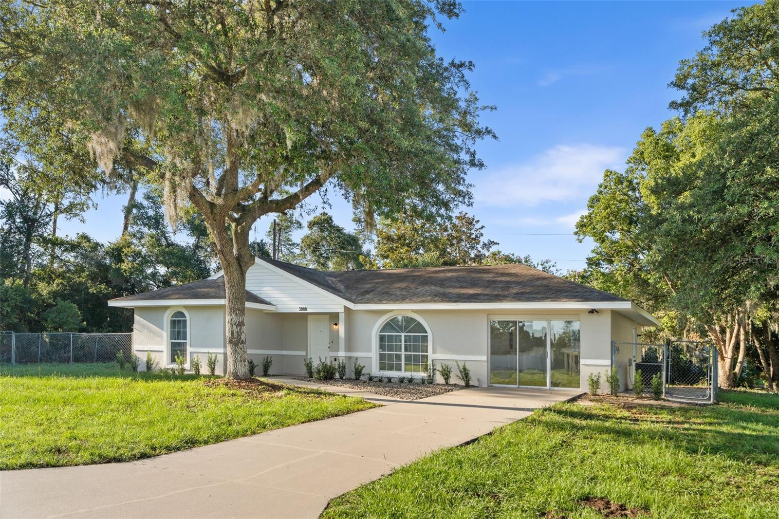 MARION OAKS - Residential