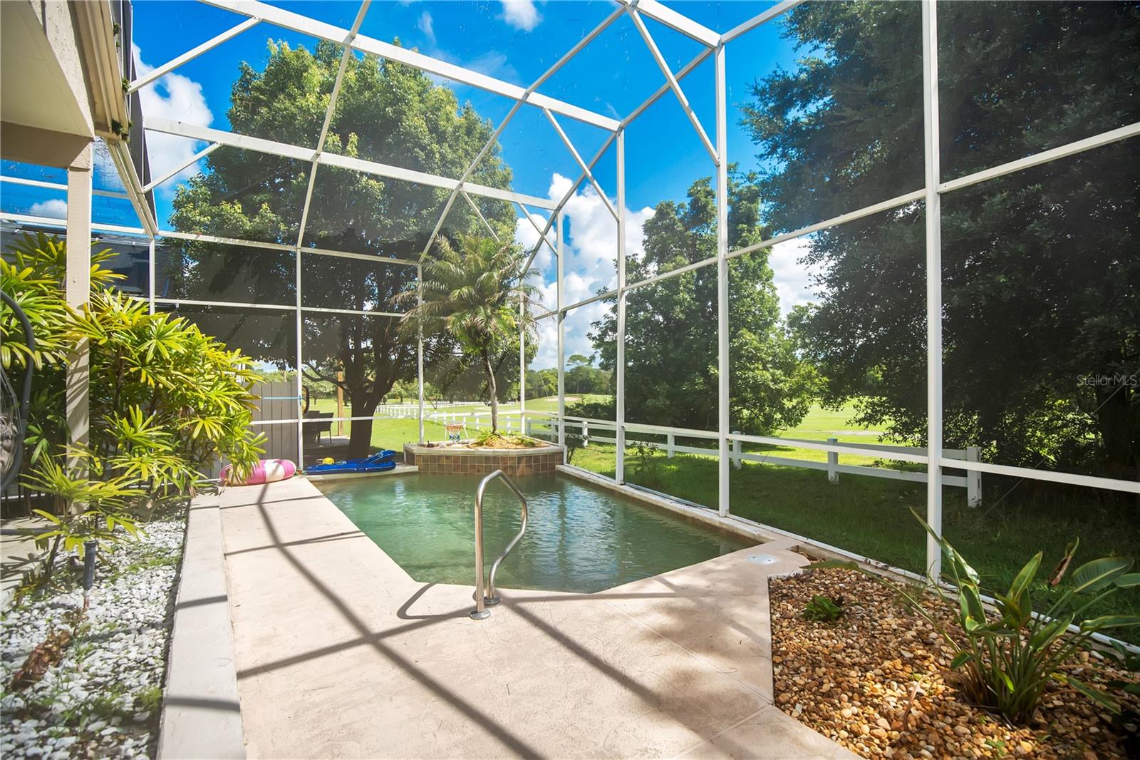 WEKIVA GREEN - Residential