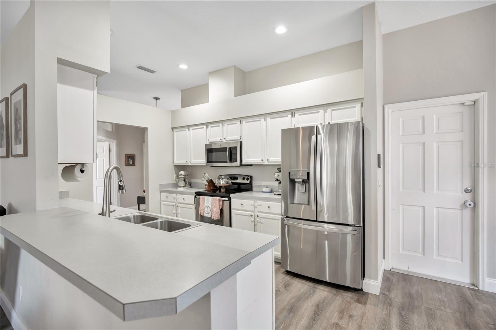 WEKIVA GREEN - Residential