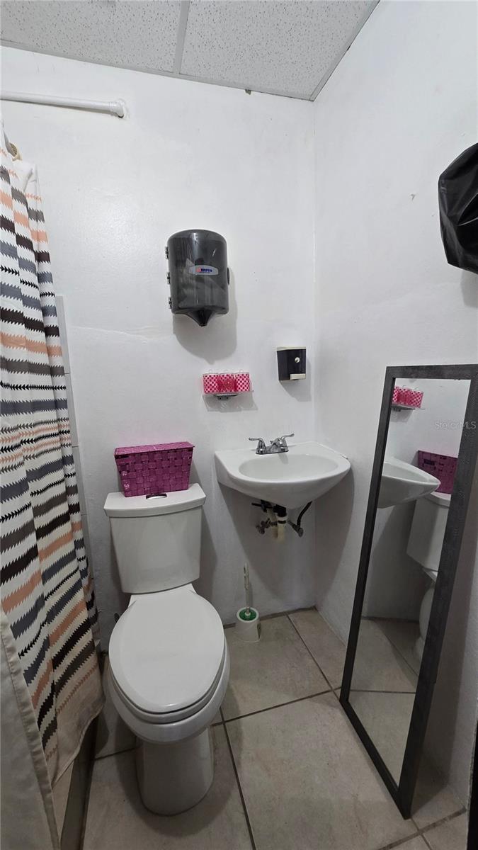 CALLE JOSE DE DIEGO - Commercial Sale