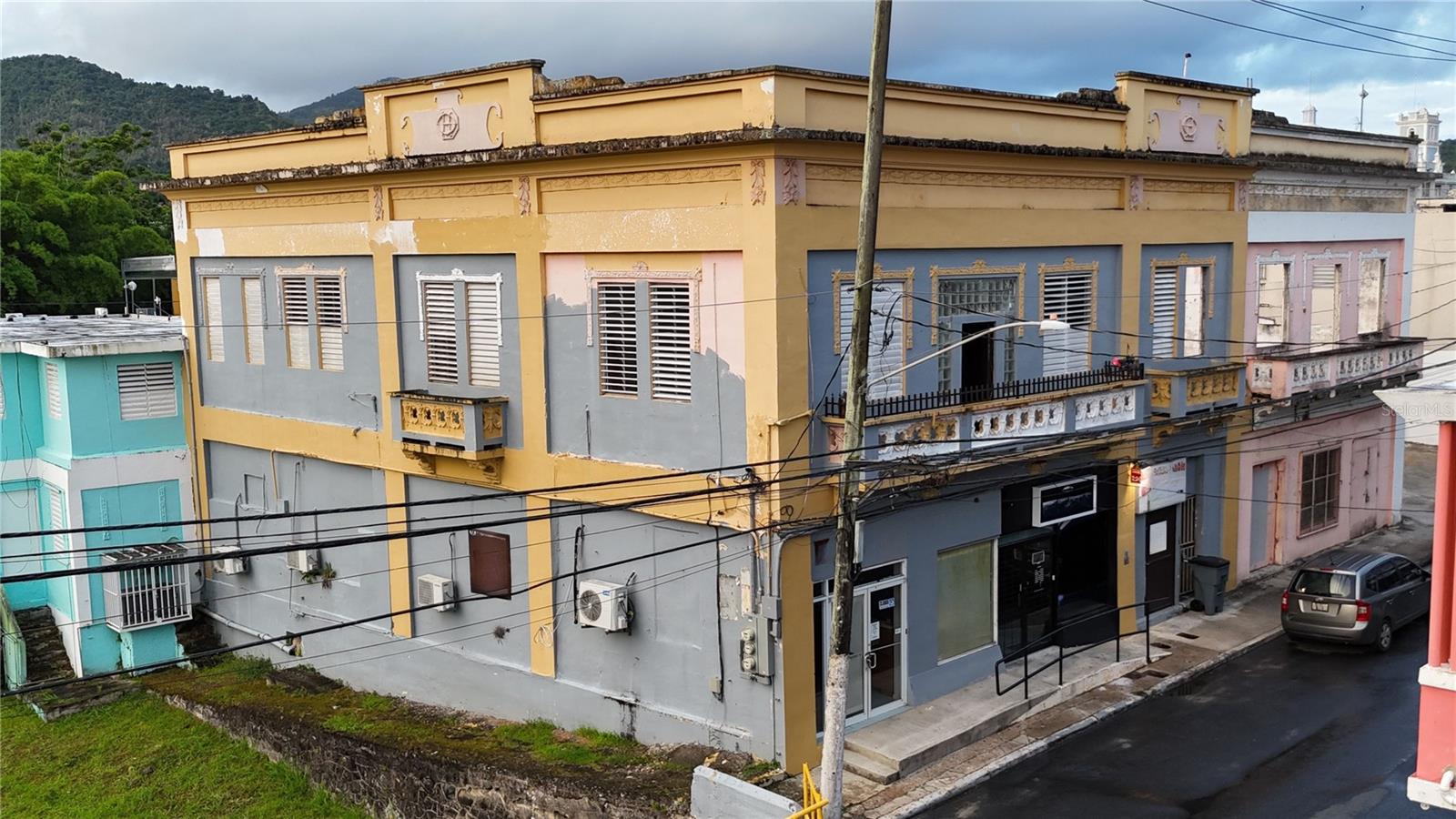 CALLE JOSE DE DIEGO - Commercial Sale