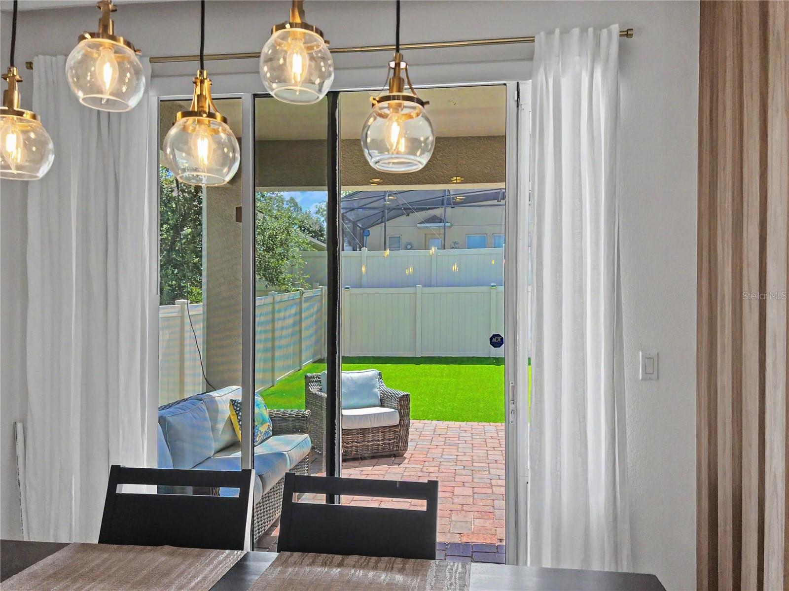 HULL ISLAND/OAKLAND - Residential
