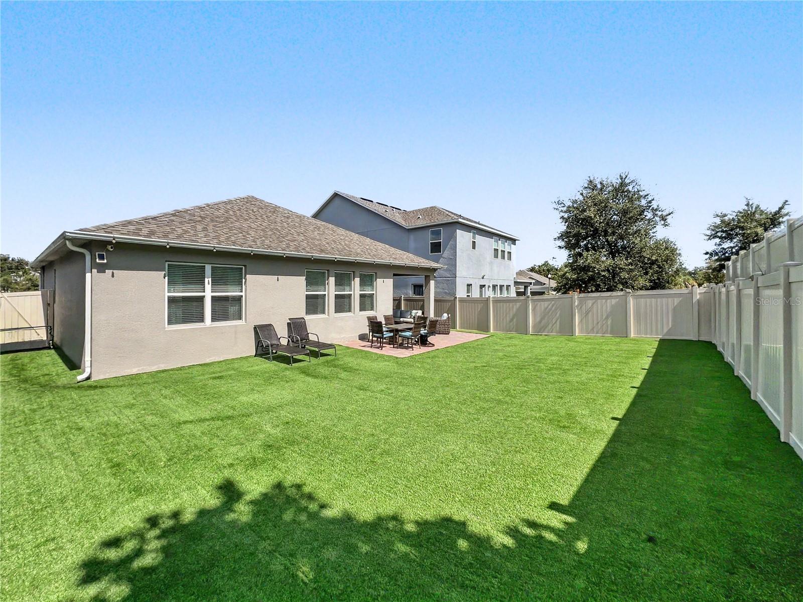 HULL ISLAND/OAKLAND - Residential