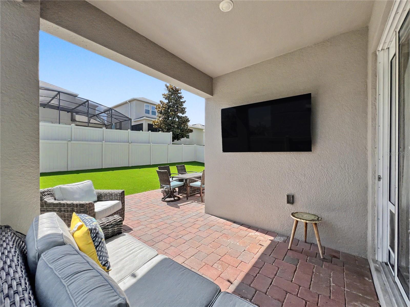 HULL ISLAND/OAKLAND - Residential