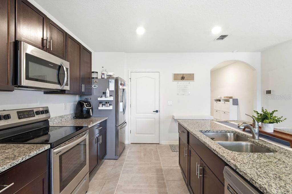 CADENCE/PARC HILL - Residential